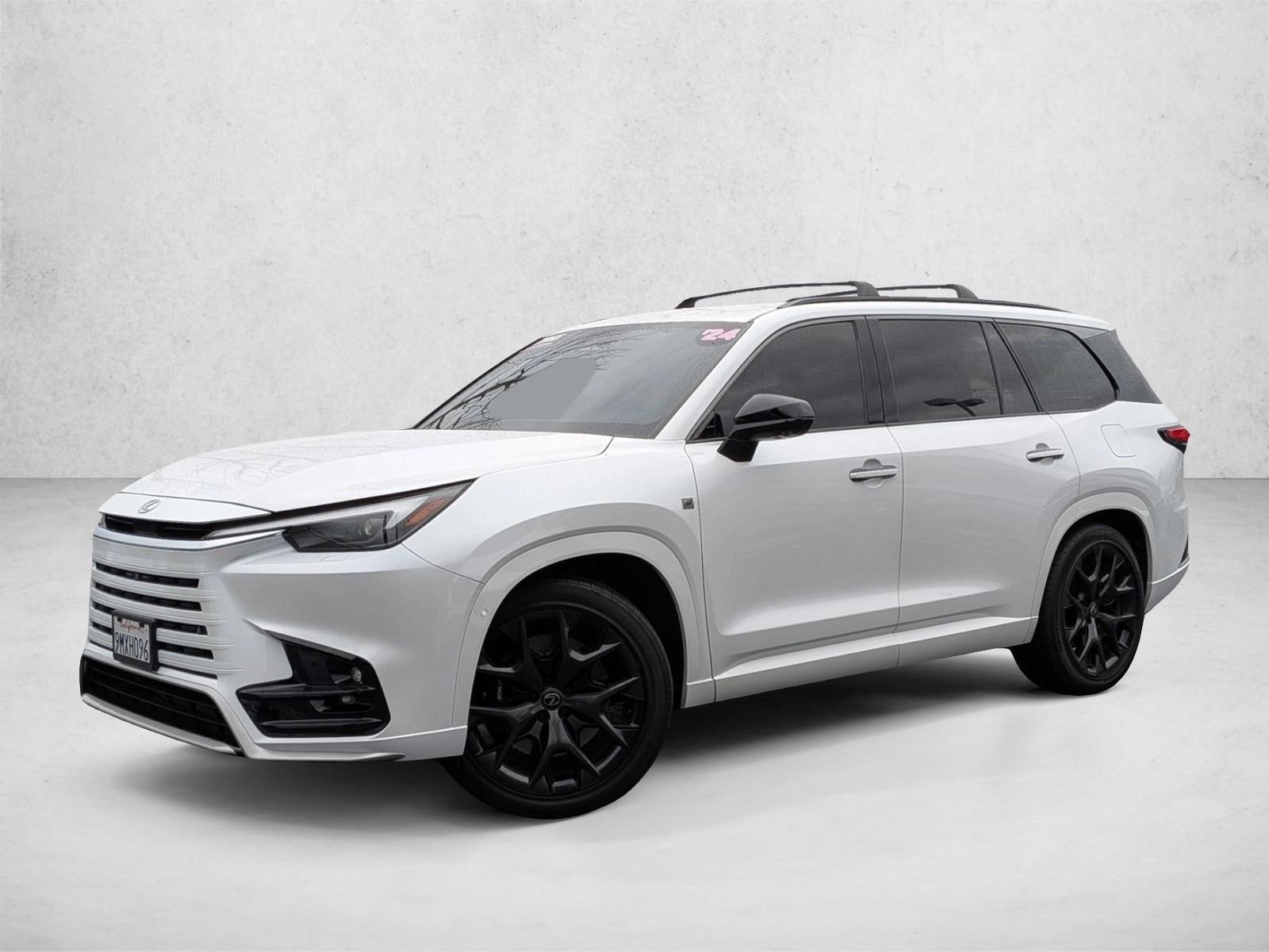 2024 Lexus TX Hybrid 500h's photo