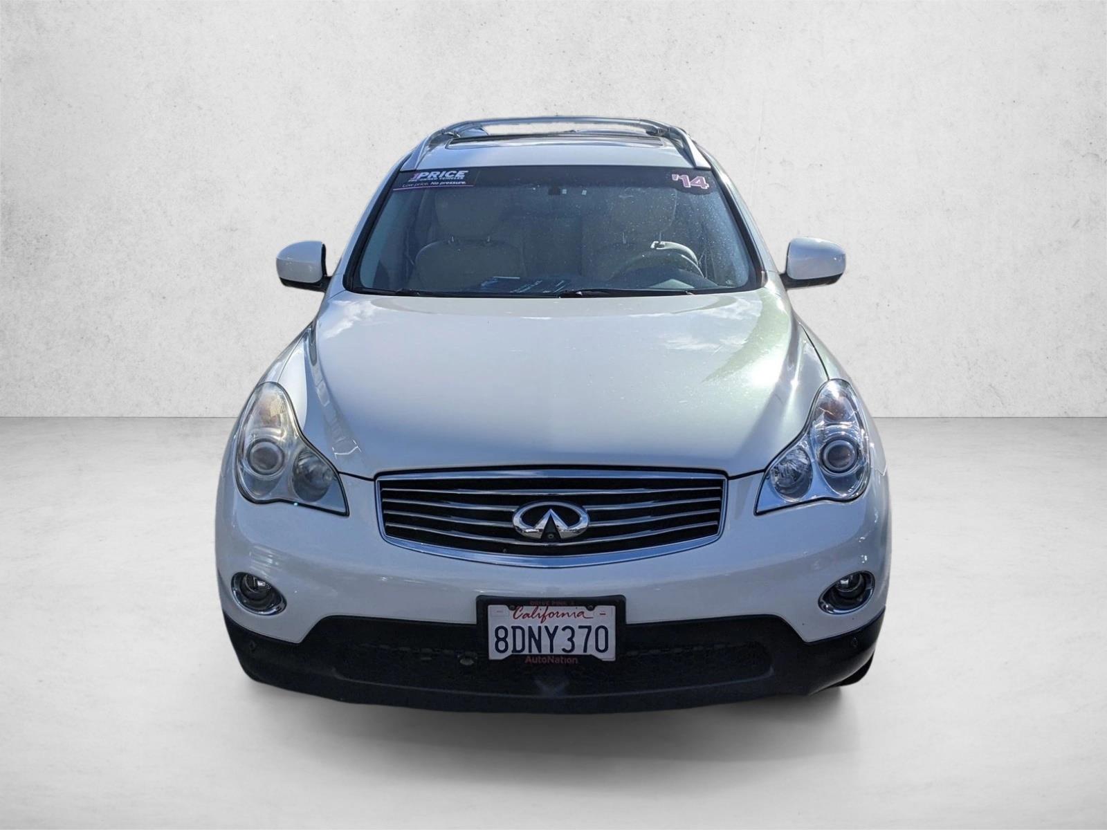 2014 Infiniti QX50 Journey photo 2