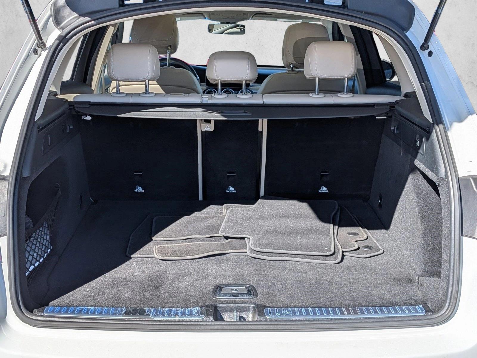 2021 Mercedes-Benz GLC 4MATIC photo 6