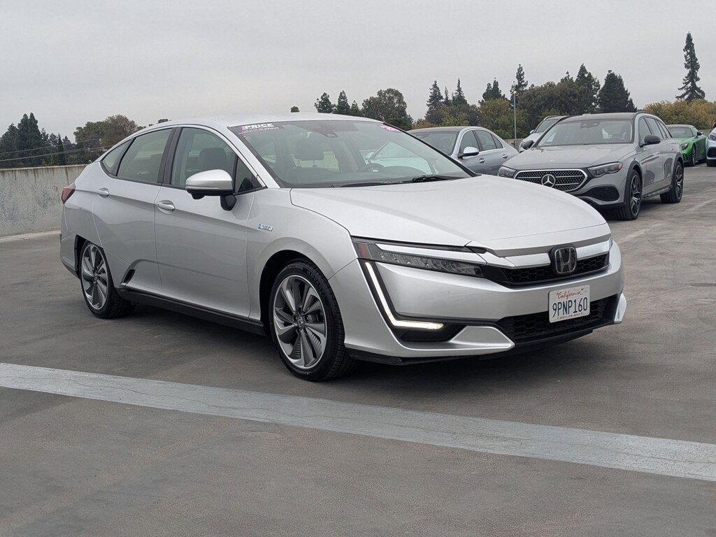 Used 2020 Honda Clarity Plug-In Hybrid  Sedan