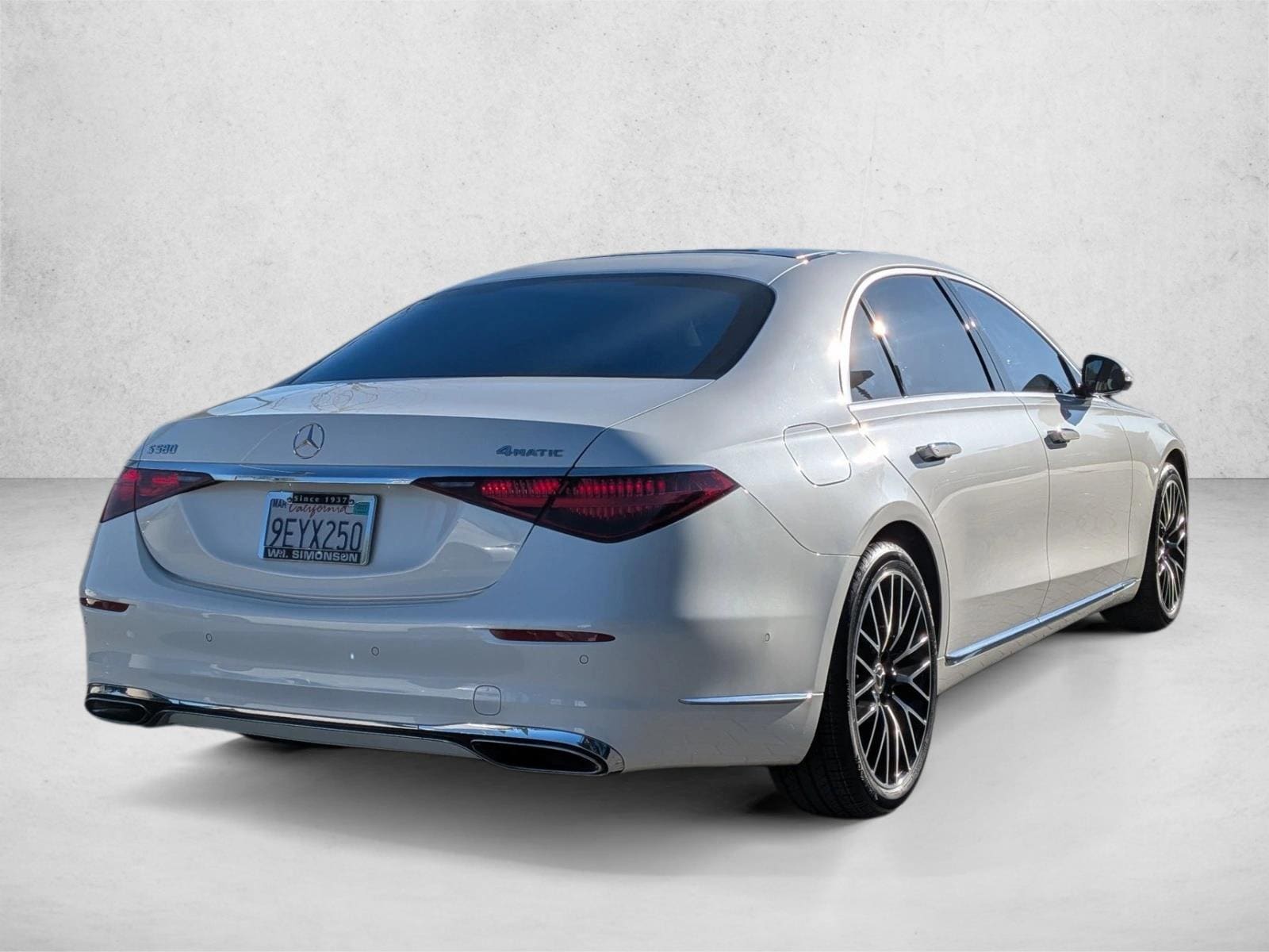 2023 Mercedes-Benz S-Class S 580 photo 4