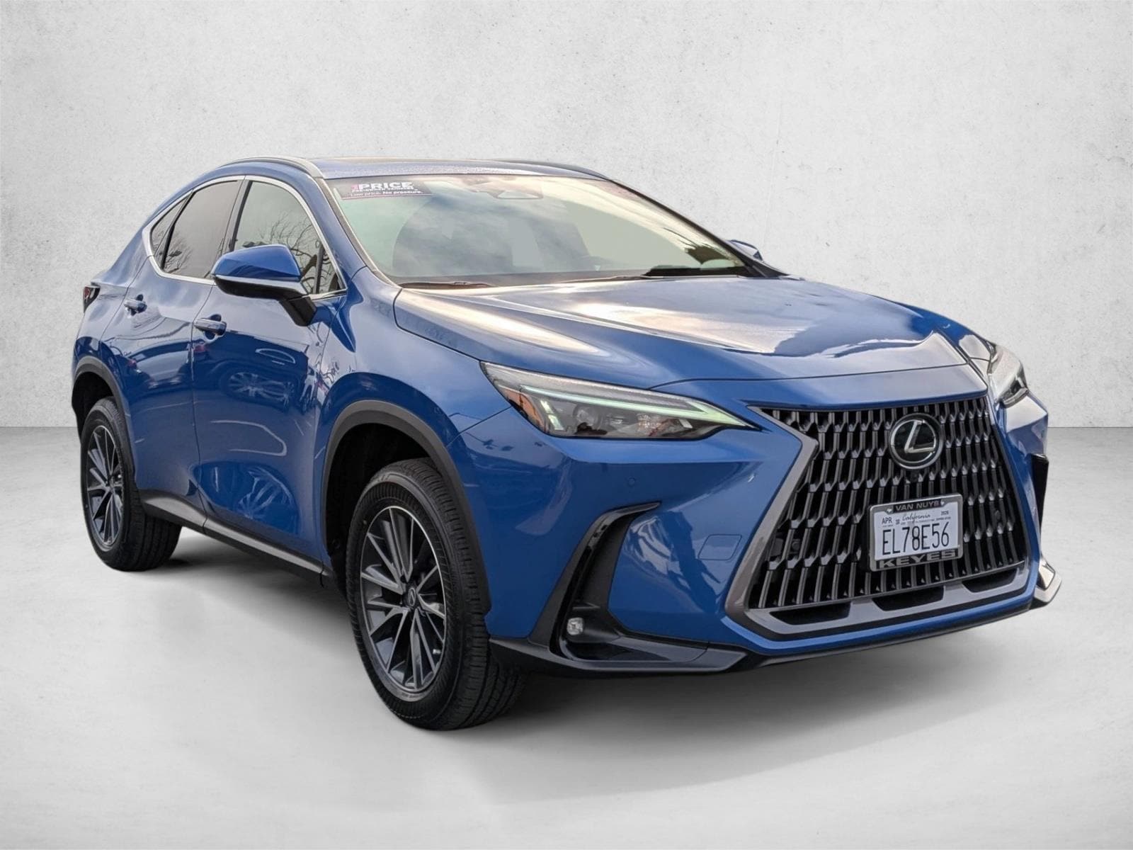 2026 LEXUS NX Premium photo 2