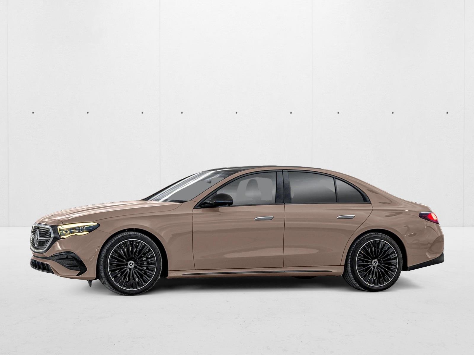 2025 Mercedes Benz E 450 4MATIC photo 3