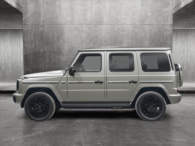 2025 Mercedes Benz G photo 2
