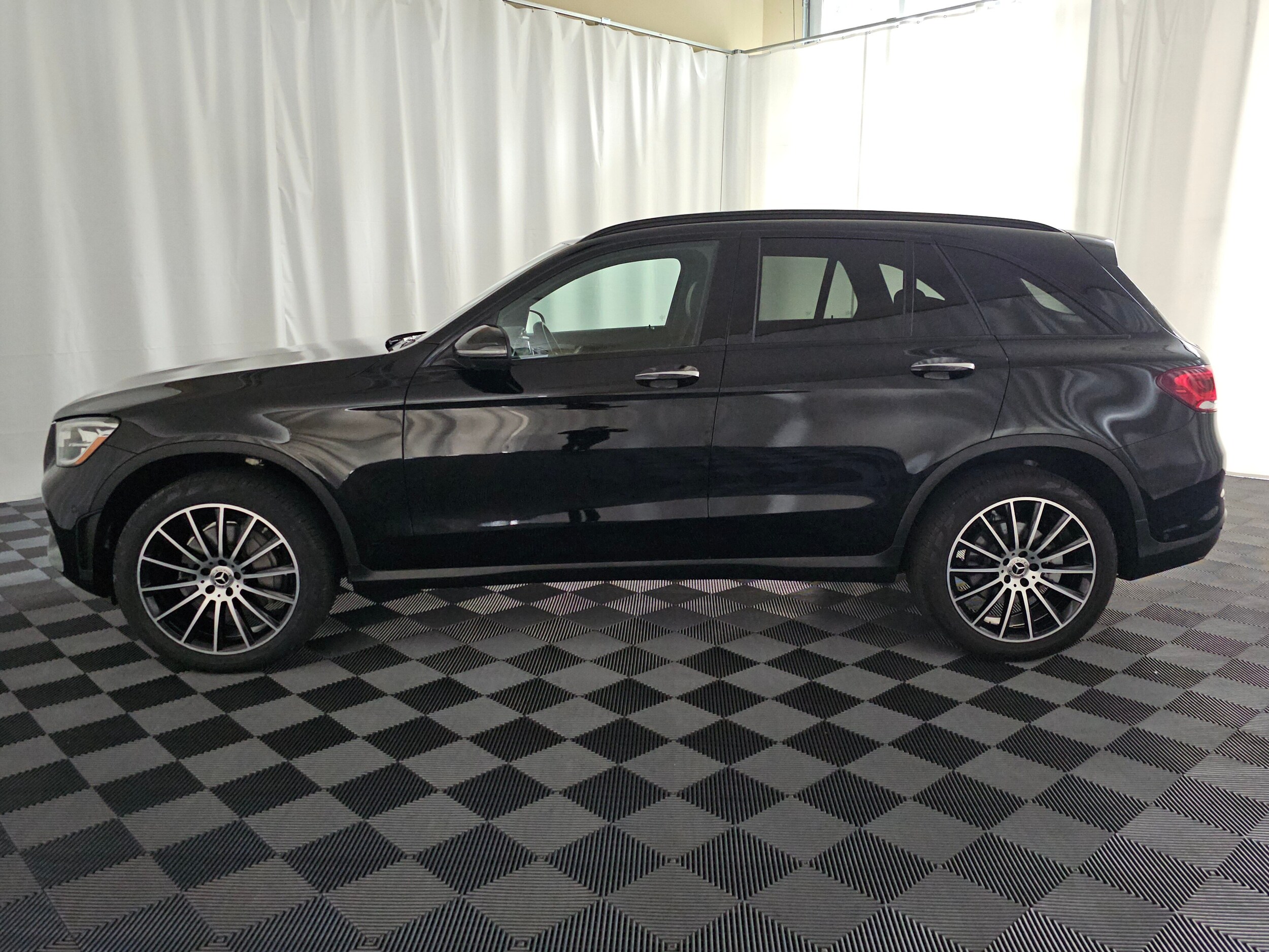 Certified 2021 Mercedes-Benz GLC GLC300 with VIN W1N0G8EB8MF876816 for sale in Fife, WA