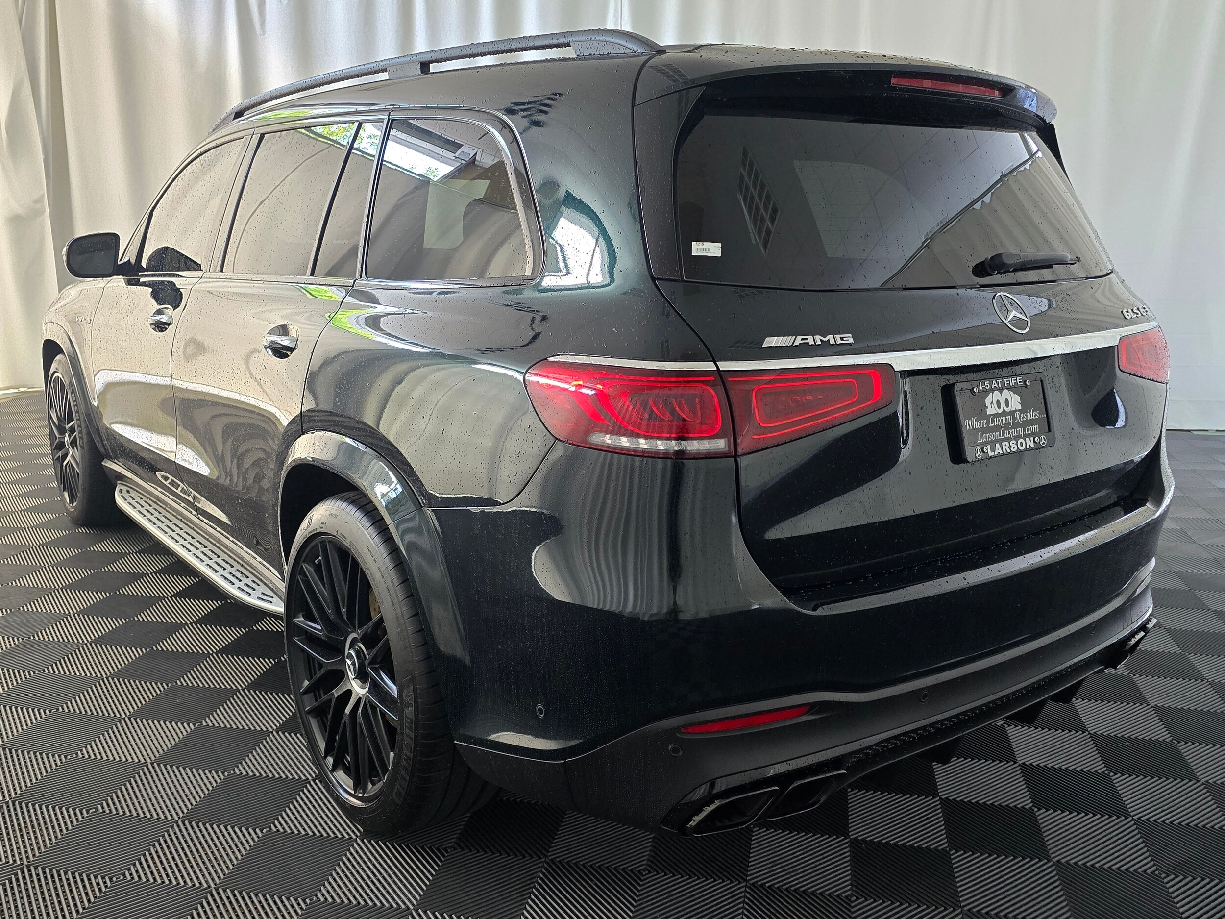 2021 Mercedes Benz GLS 63 AMG photo 3