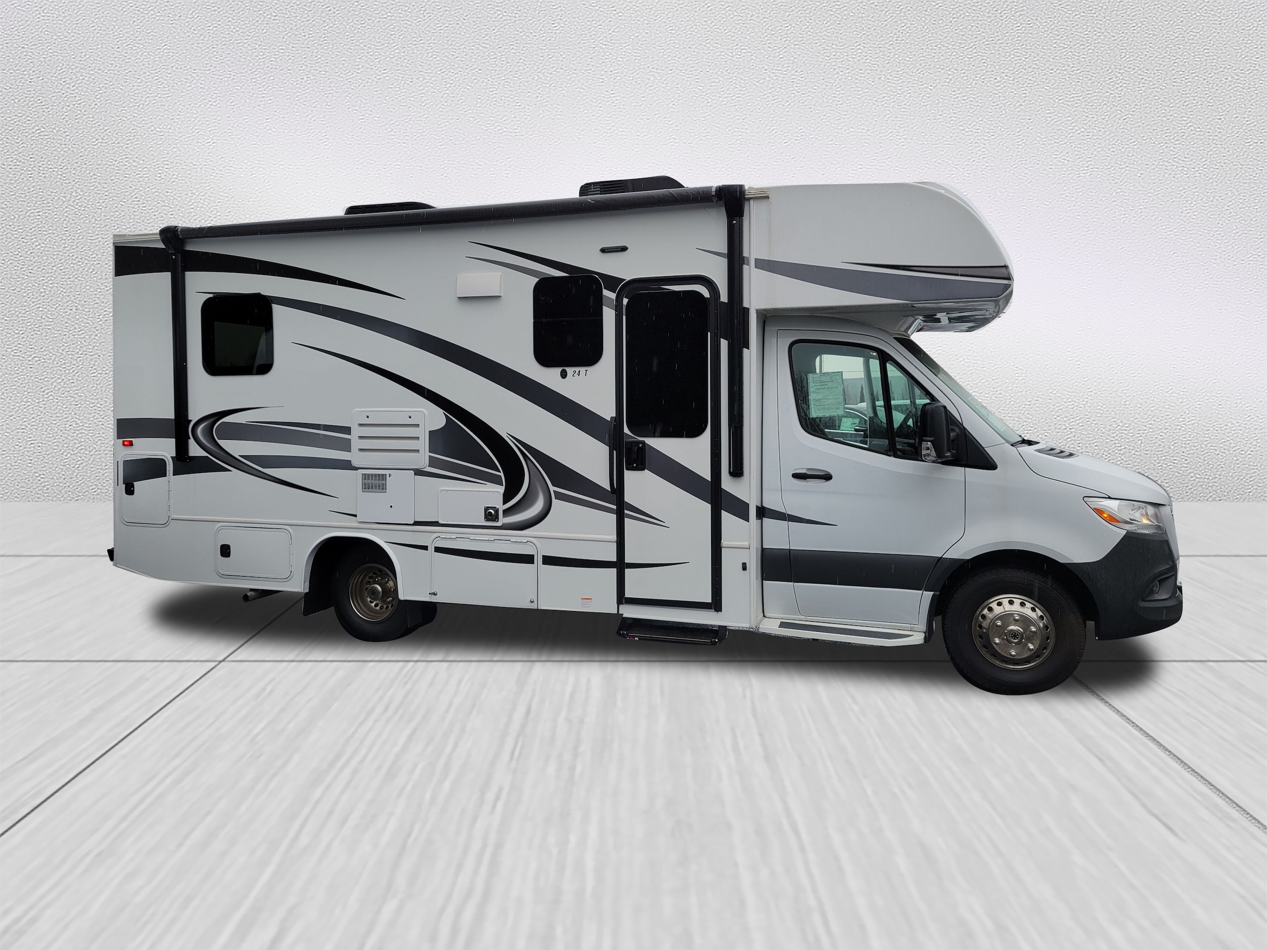 Used Mercedes Benz RVs for Sale in Fife Washington