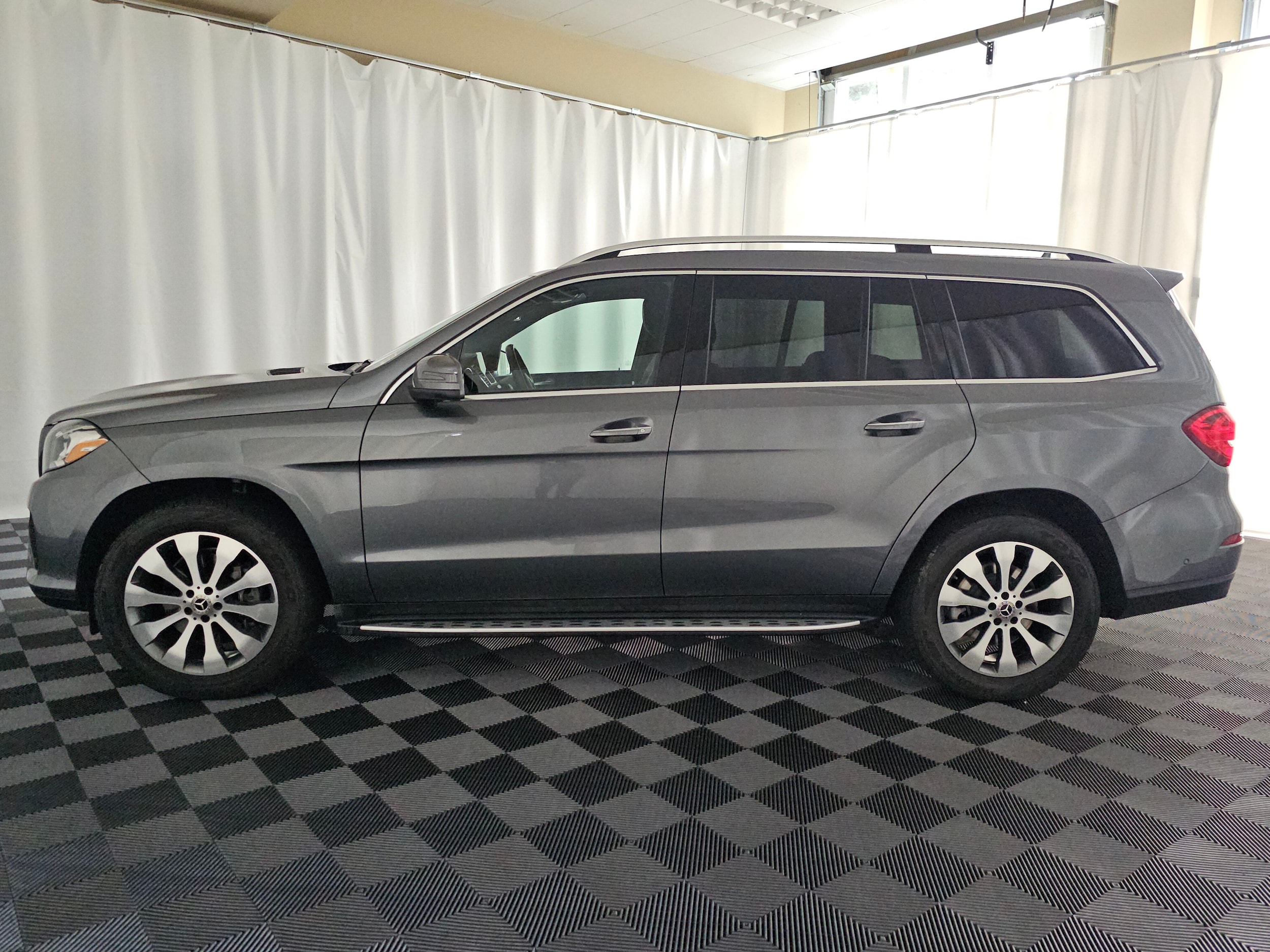 Used 2019 Mercedes-Benz GLS-Class GLS450 with VIN 4JGDF6EE2KB234473 for sale in Fife, WA