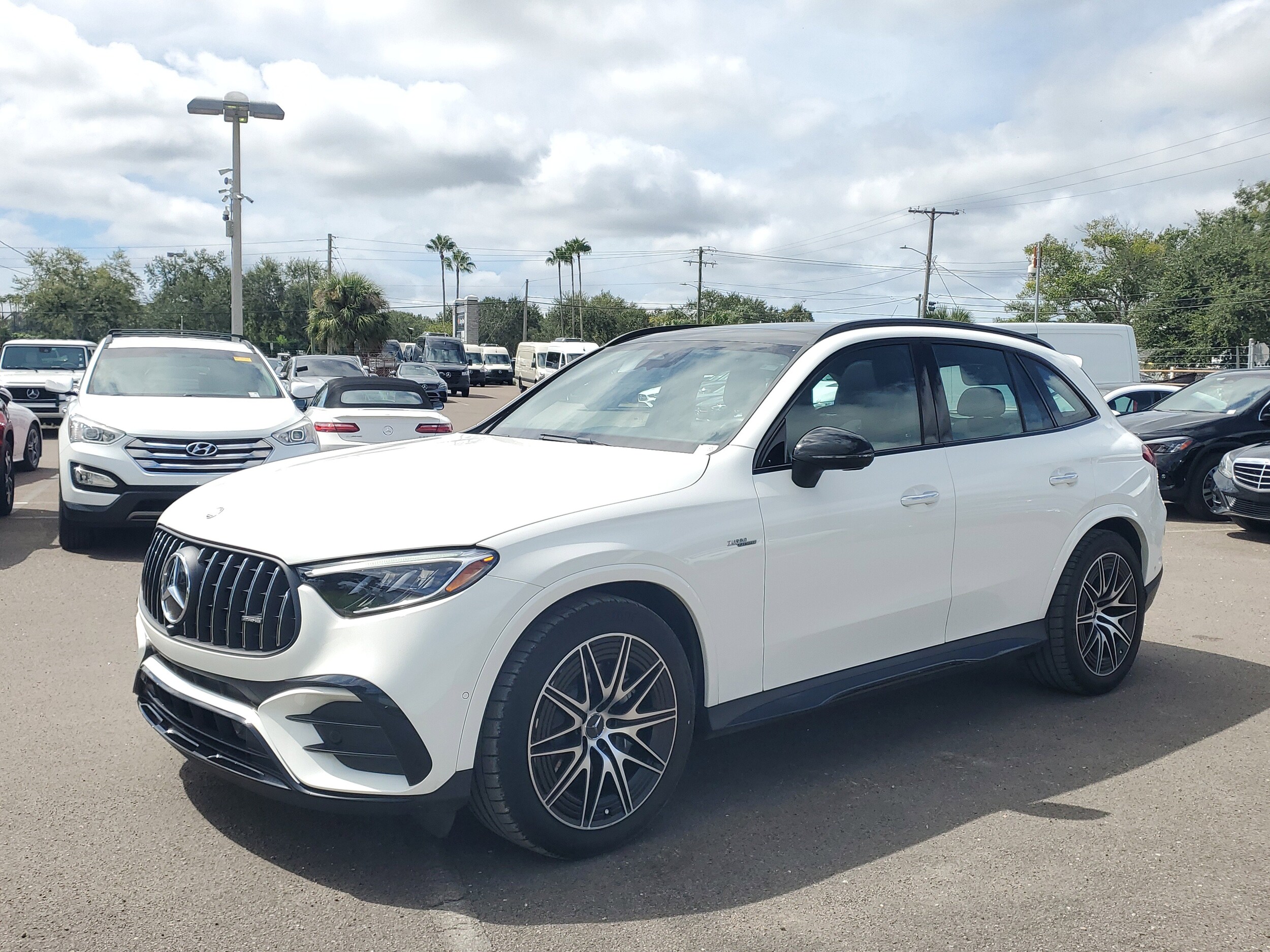 2025 Mercedes Benz GLC AMG 43 4MATIC photo 2