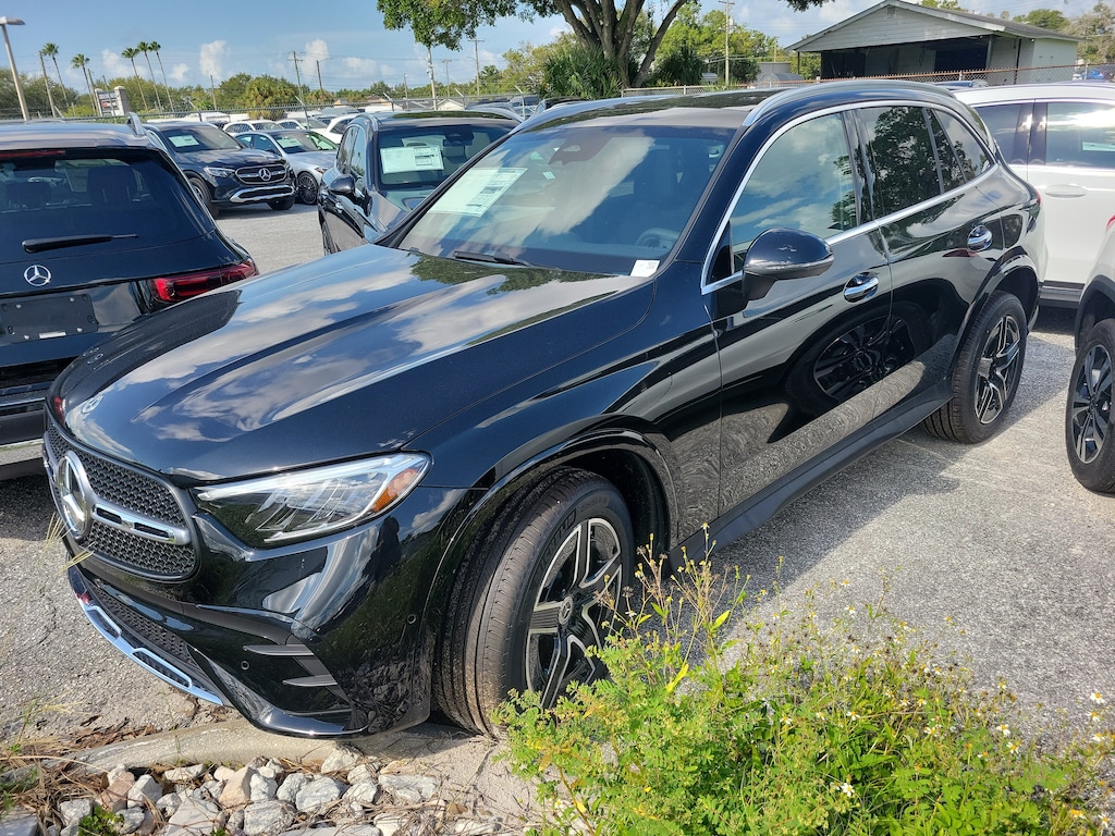New 2026 Mercedes-Benz GLC 300 SUV