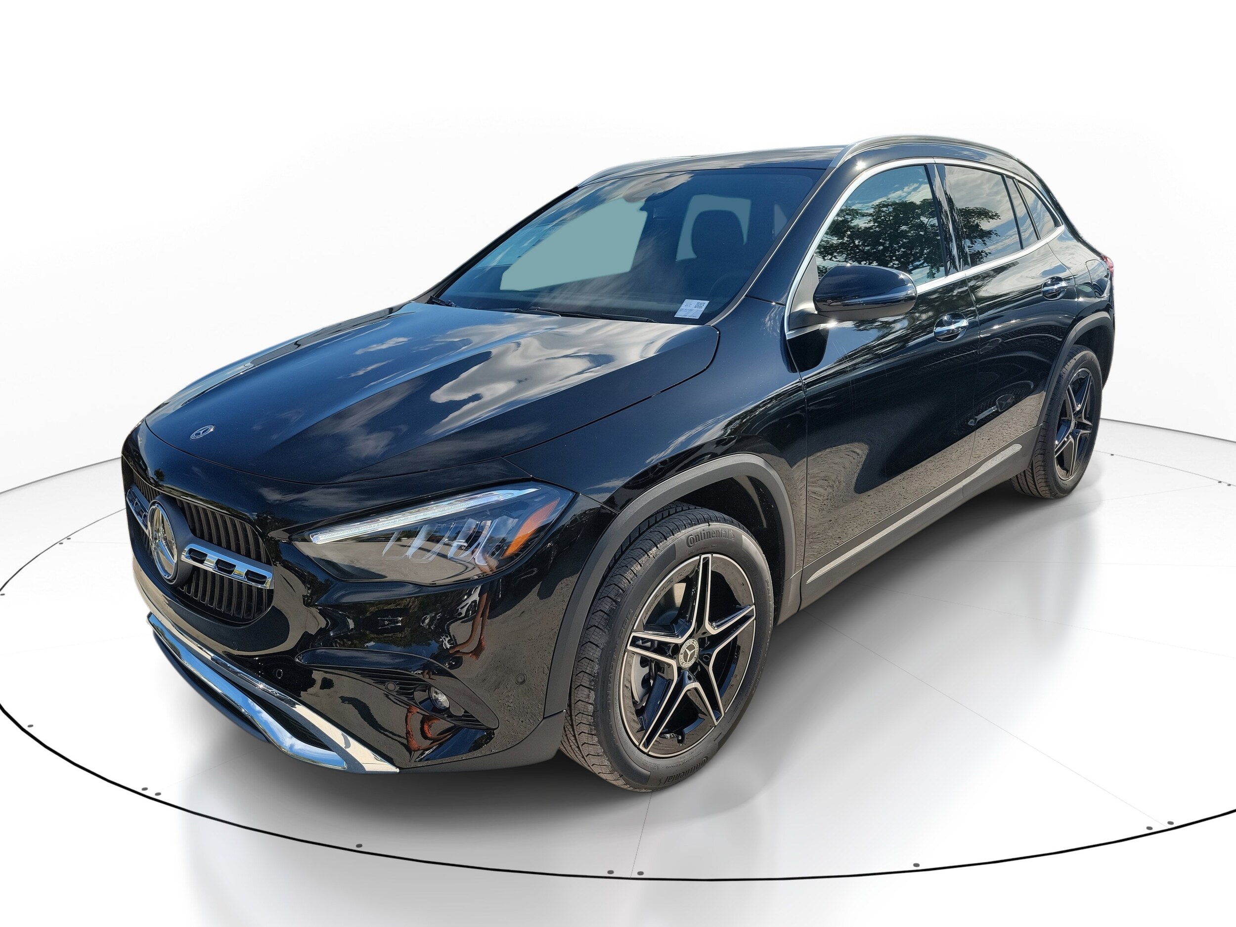 2026 Mercedes Benz GLA 250 photo 2
