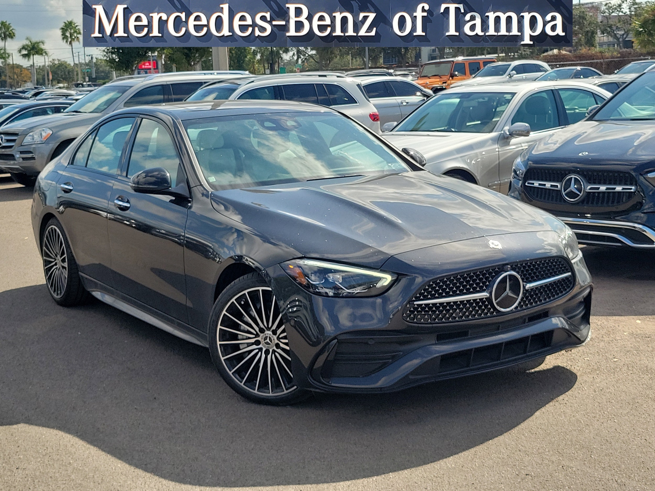 2022 Mercedes-Benz C-Class Sedan C 300's photo