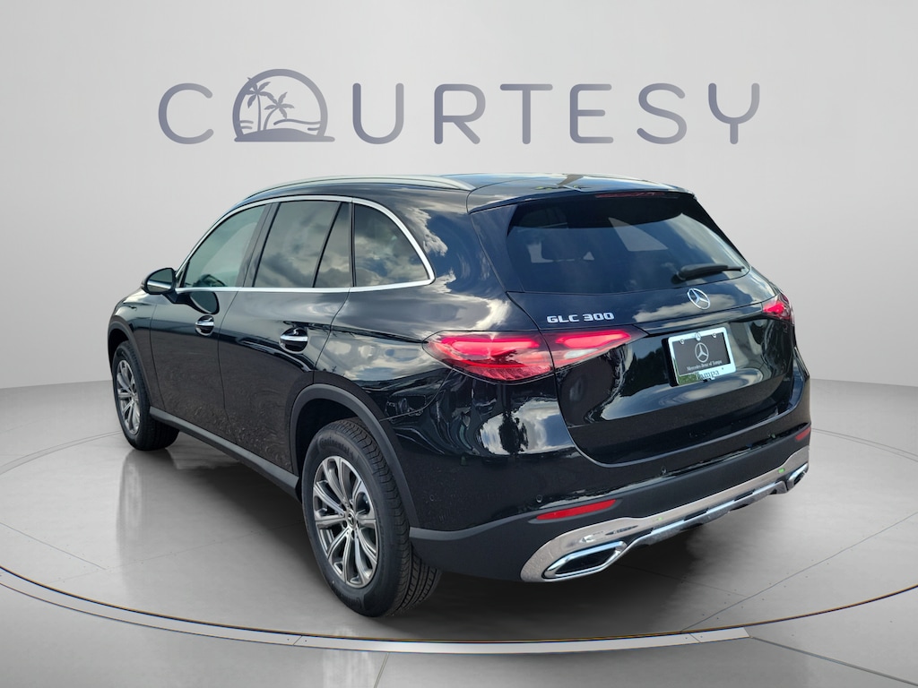 New 2026 Mercedes-Benz GLC 300 SUV