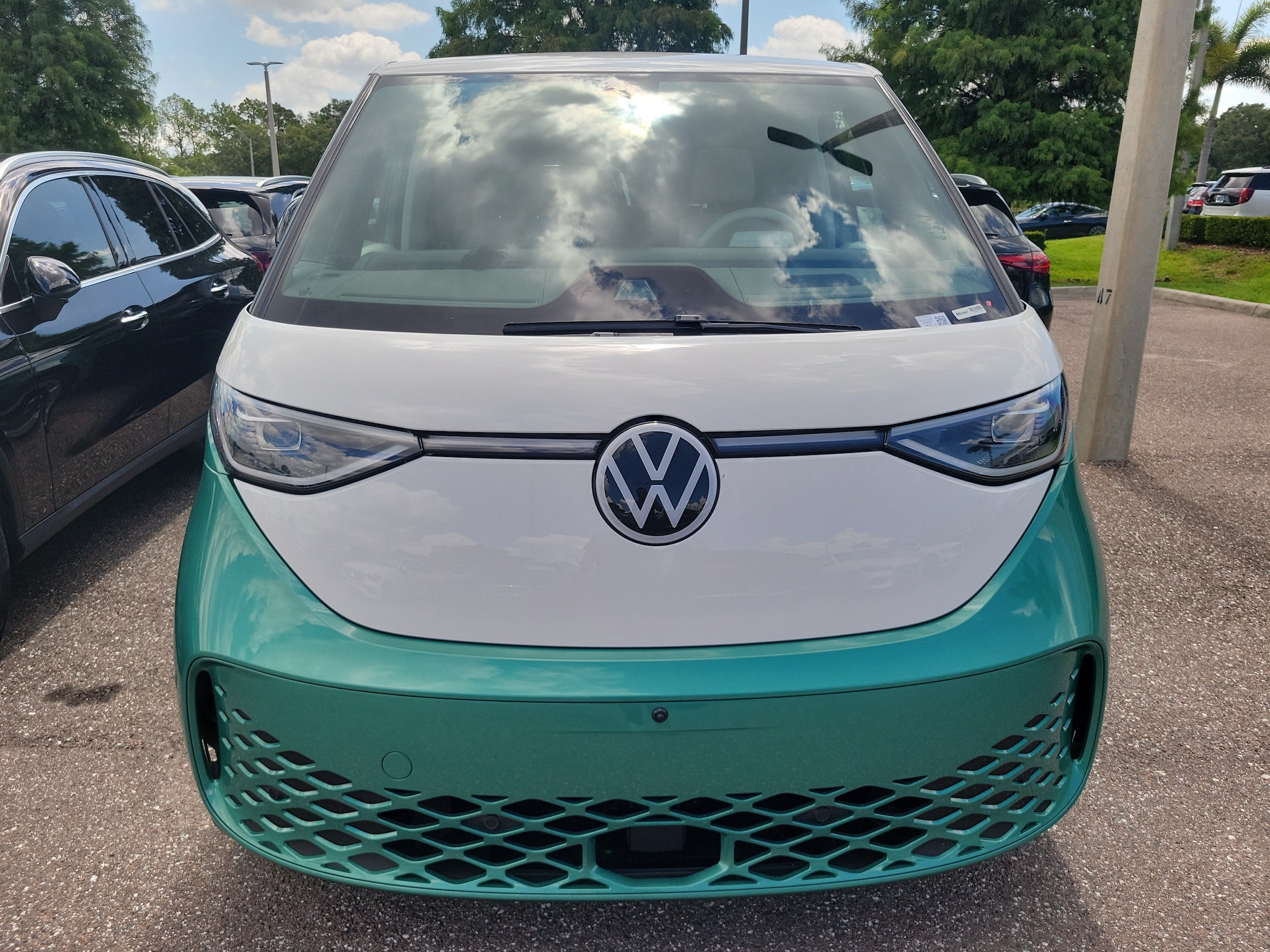 Used 2025 Volkswagen ID. Buzz PRO S PLus with VIN WVGRWVEB7SH056613 for sale in Tampa, FL