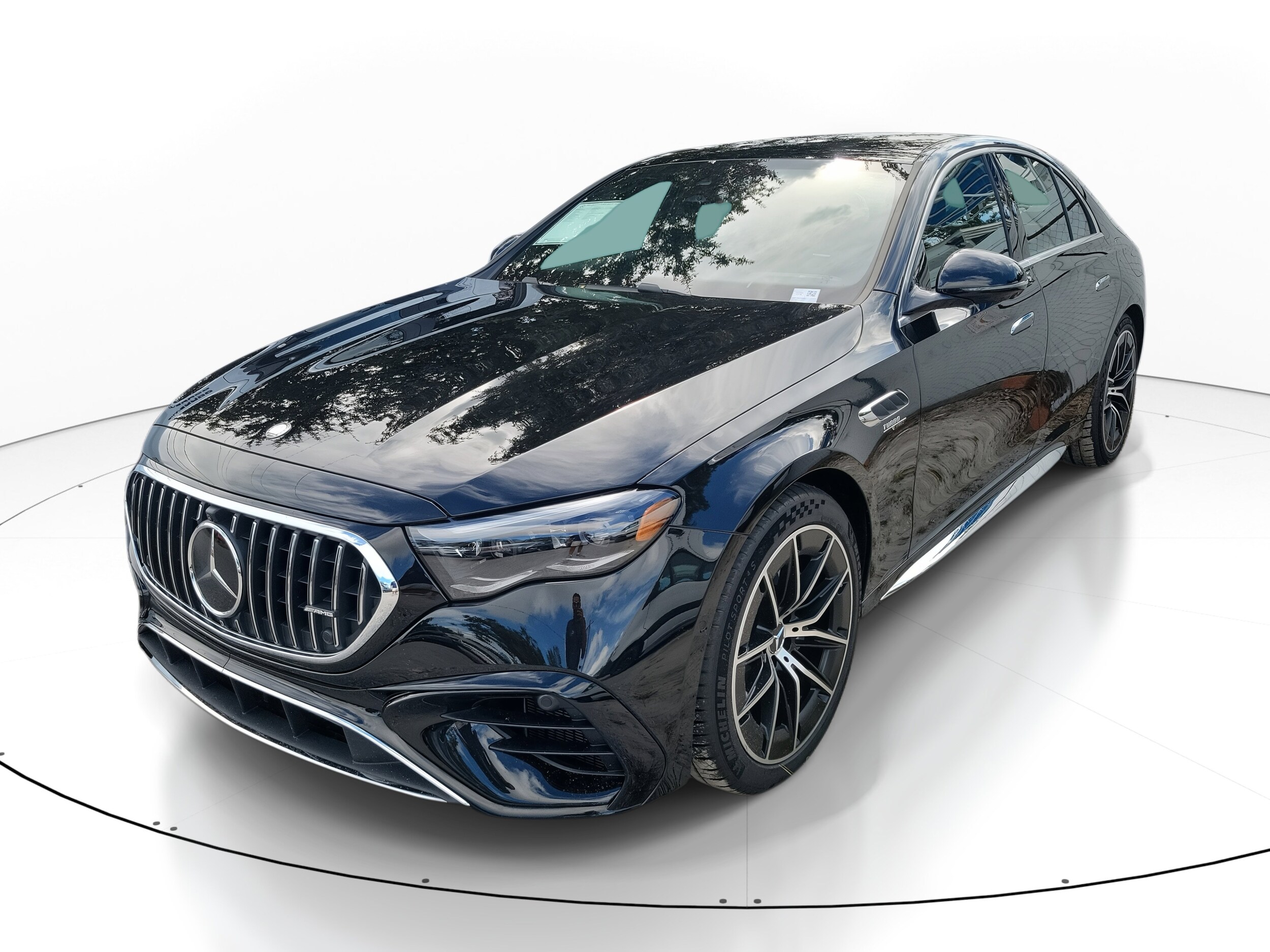 2026 Mercedes Benz E AMG 53 photo 3