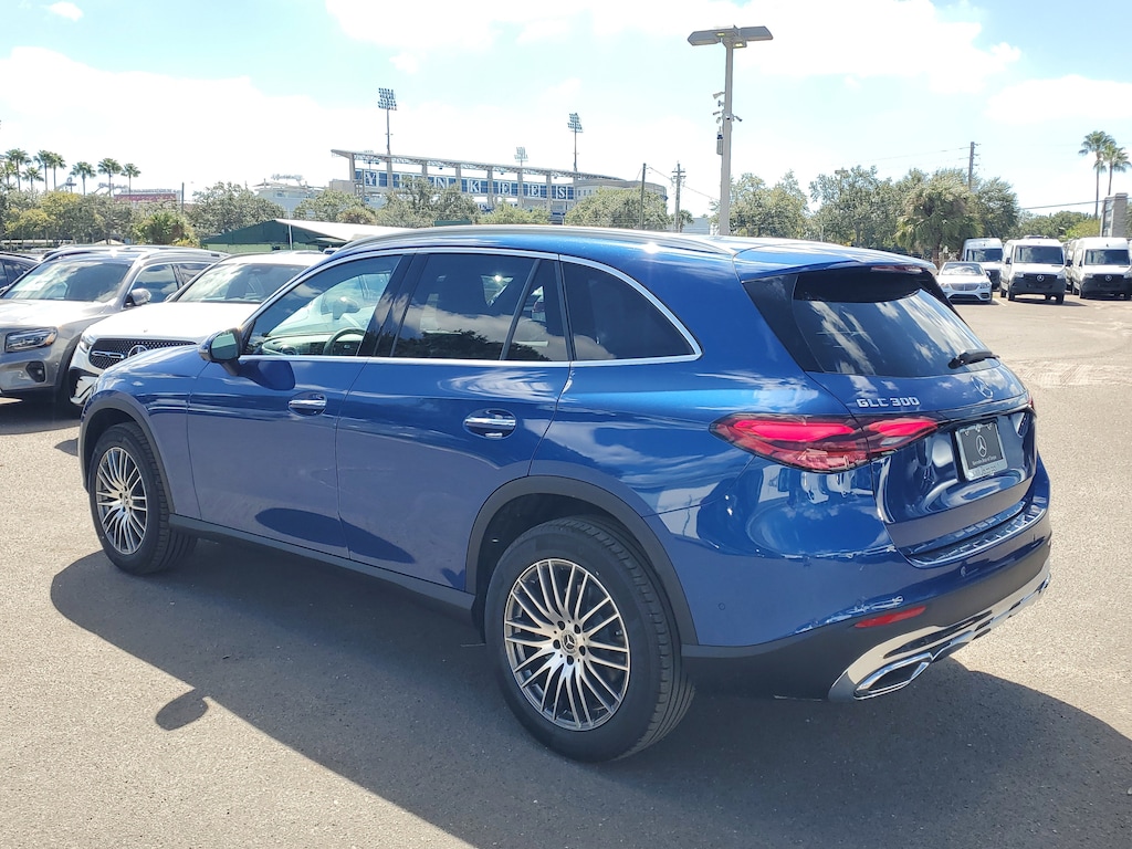 New 2026 Mercedes-Benz GLC 300 SUV