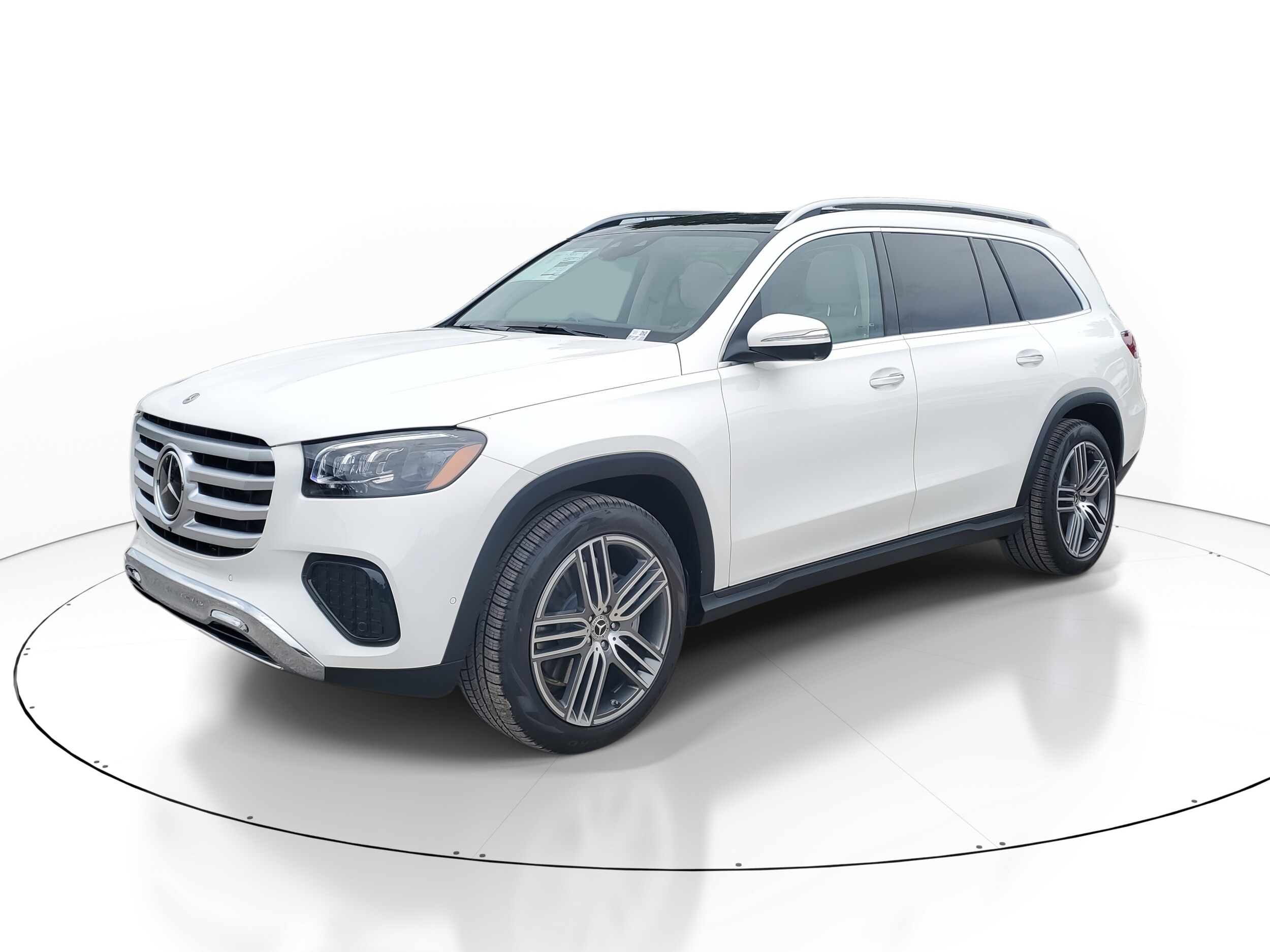 2026 Mercedes Benz GLS 450 4MATIC photo 2