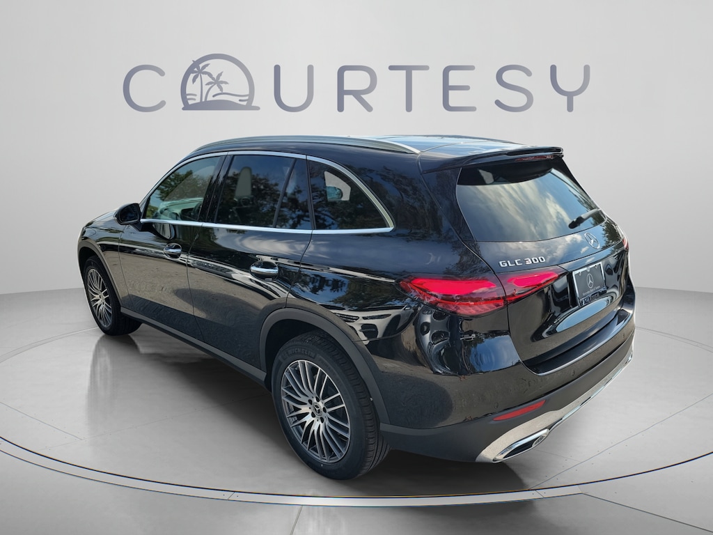 Used 2026 Mercedes-Benz GLC 300 SUV