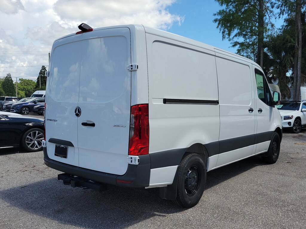 New 2025 Mercedes-Benz Sprinter 2500 Standard Roof 4-Cyl Diesel HO Van Cargo Van