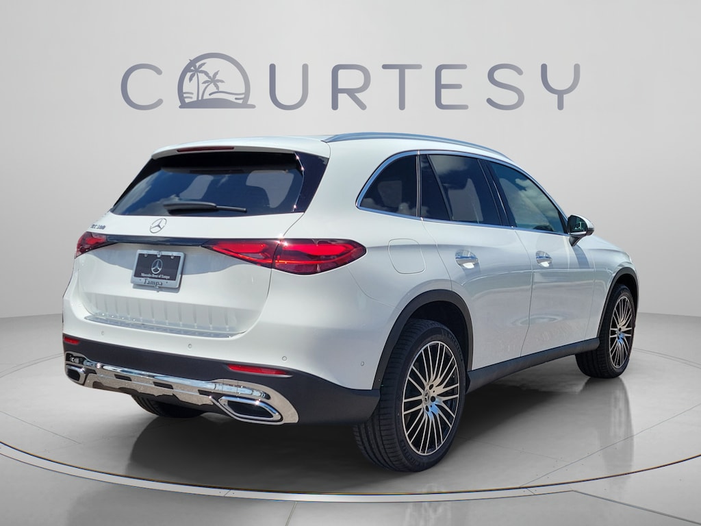 New 2026 Mercedes-Benz GLC 300 SUV