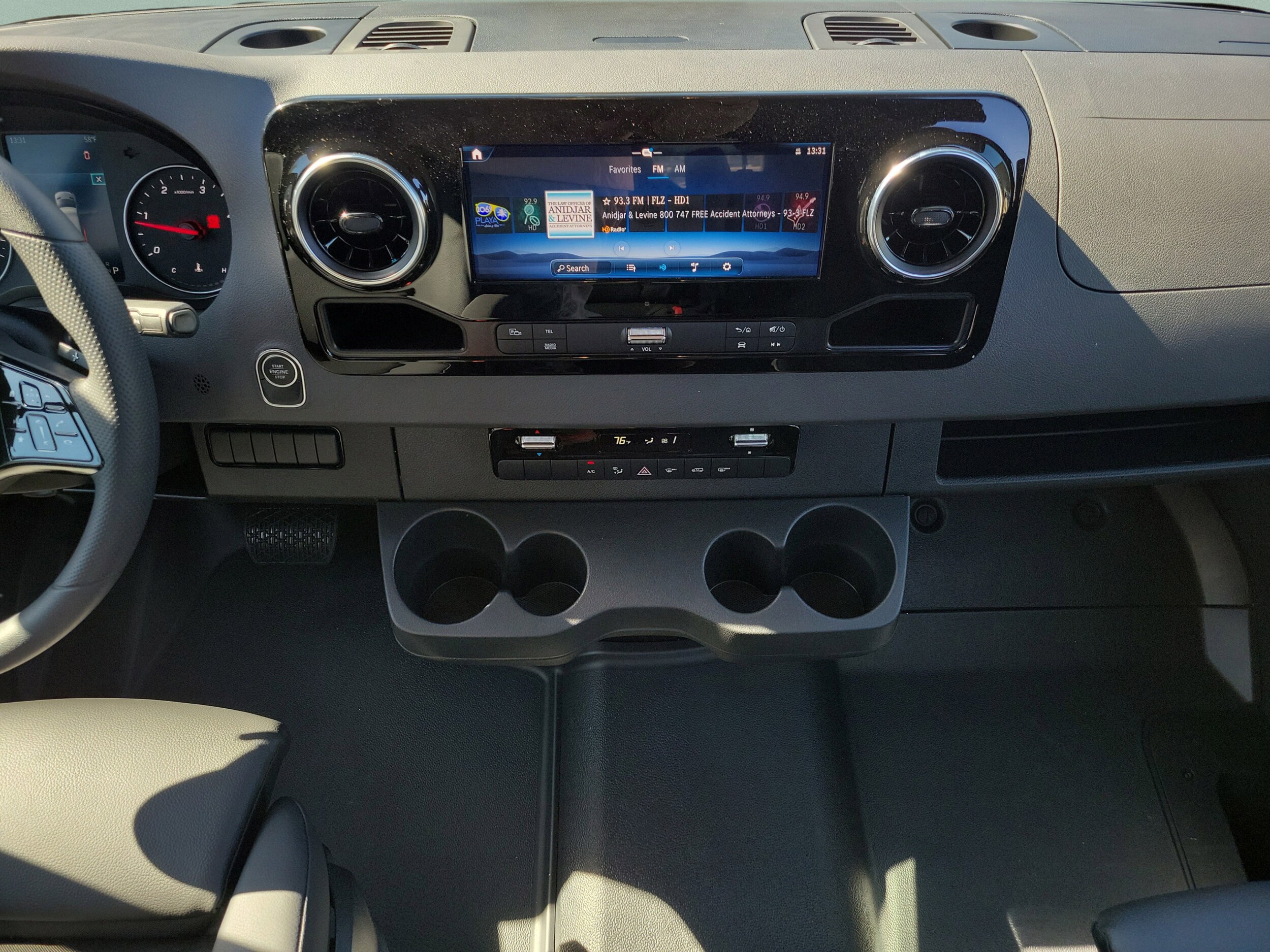 2026 Mercedes-Benz Sprinter Crew Van Base - Photo 17