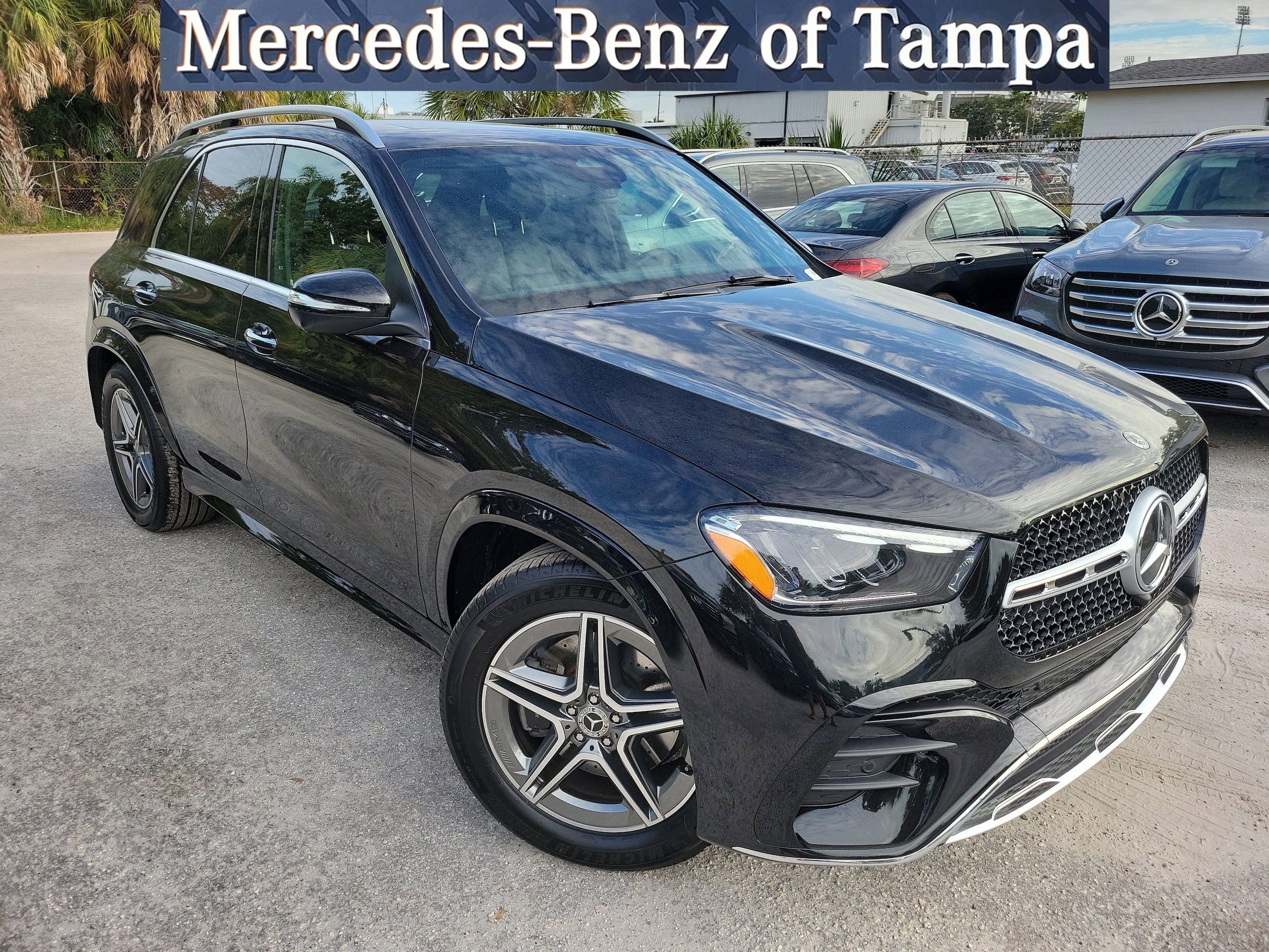 2026 Mercedes-Benz GLE GLE450's photo