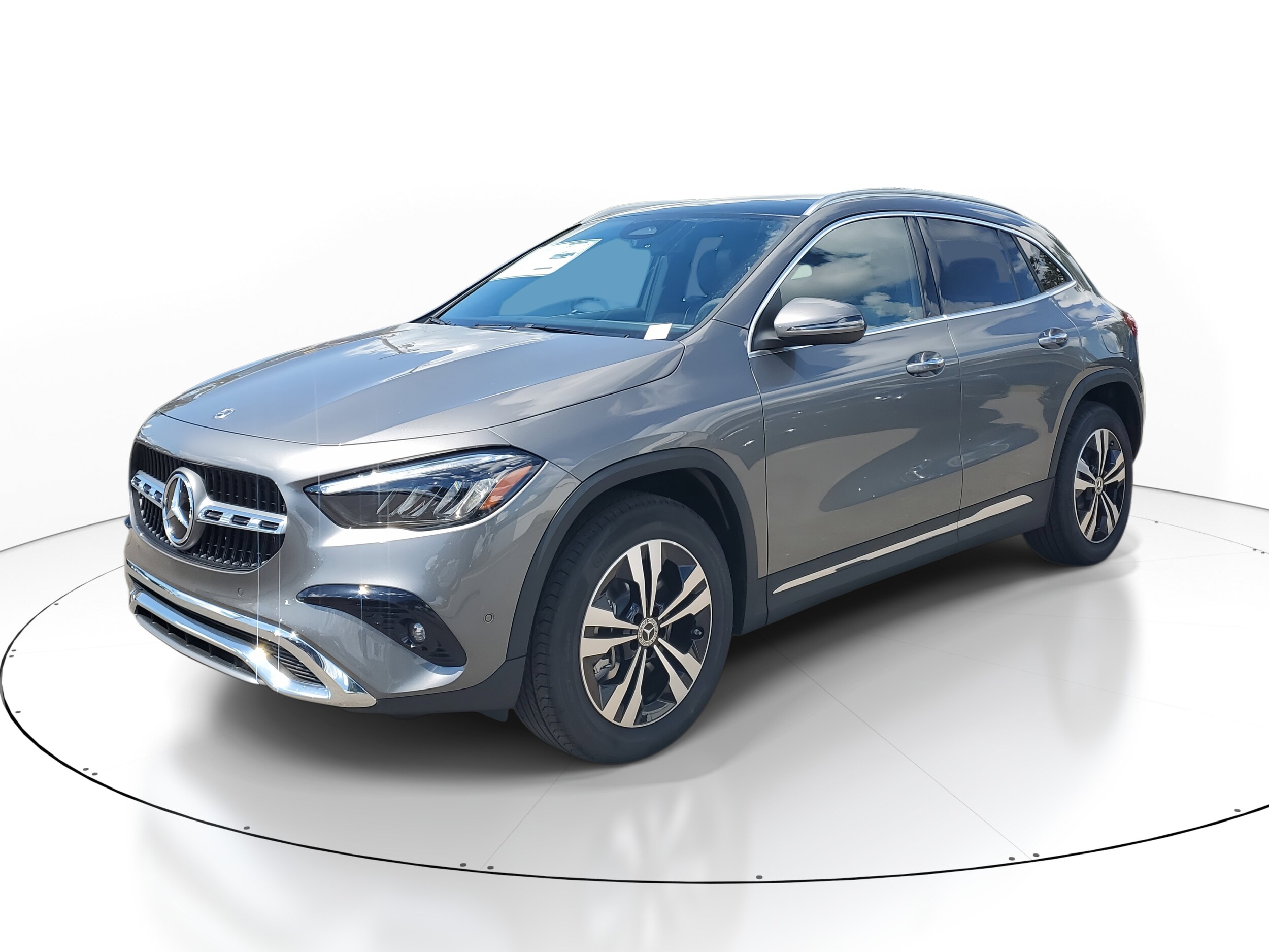 2026 Mercedes Benz GLA 250 photo 3