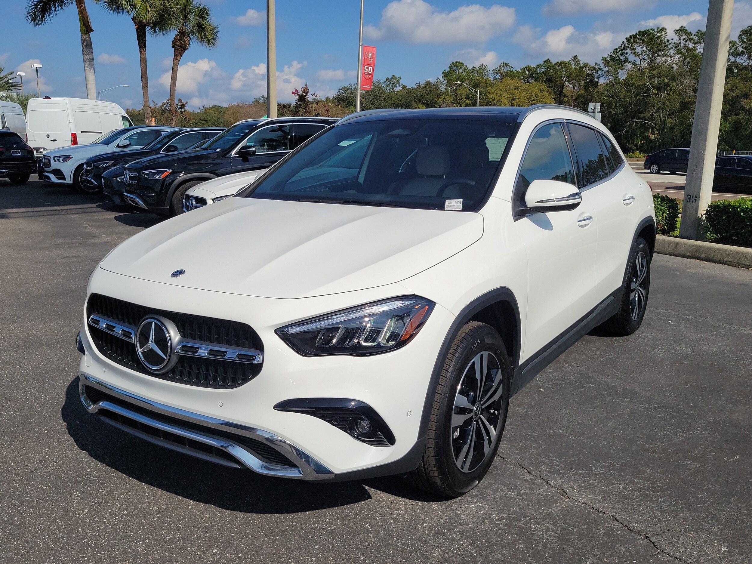 2026 Mercedes Benz GLA 250 photo 2