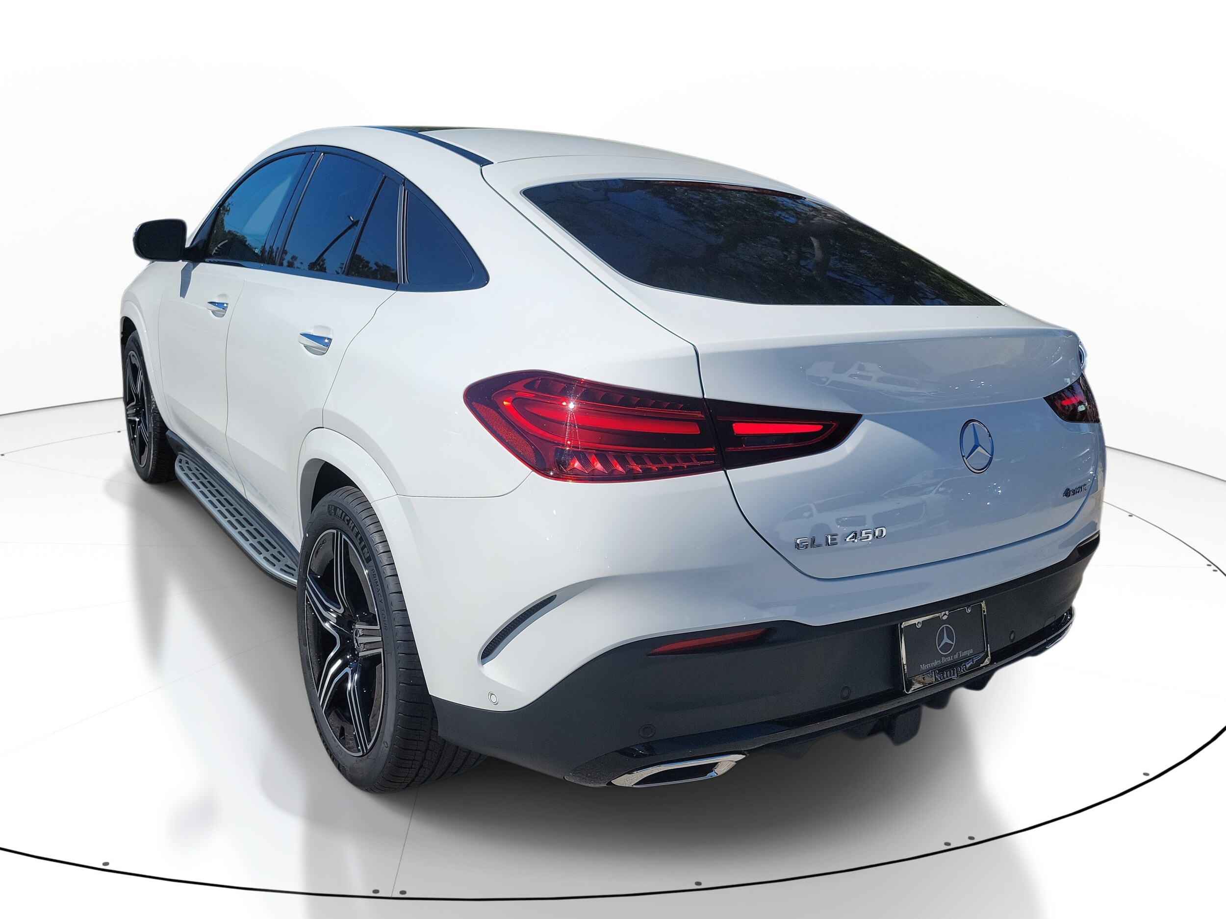 2026 Mercedes Benz GLE 450 4MATIC photo 3