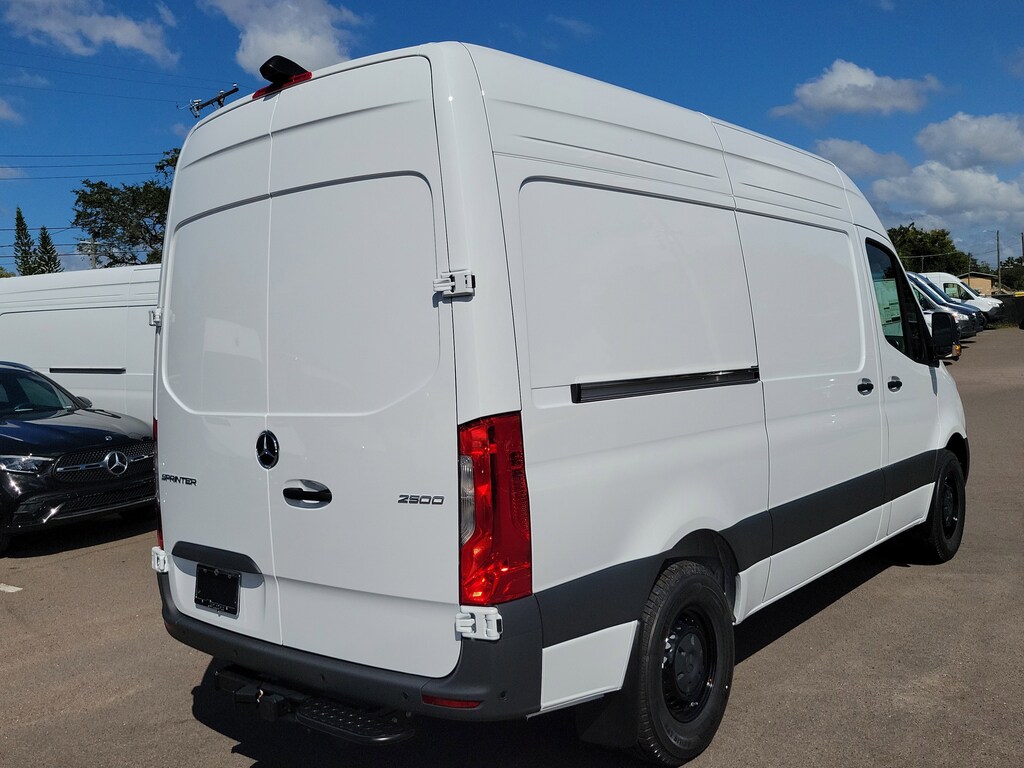 New 2026 Mercedes-Benz Sprinter 2500 Standard Roof 4-Cyl Diesel Van Cargo Van