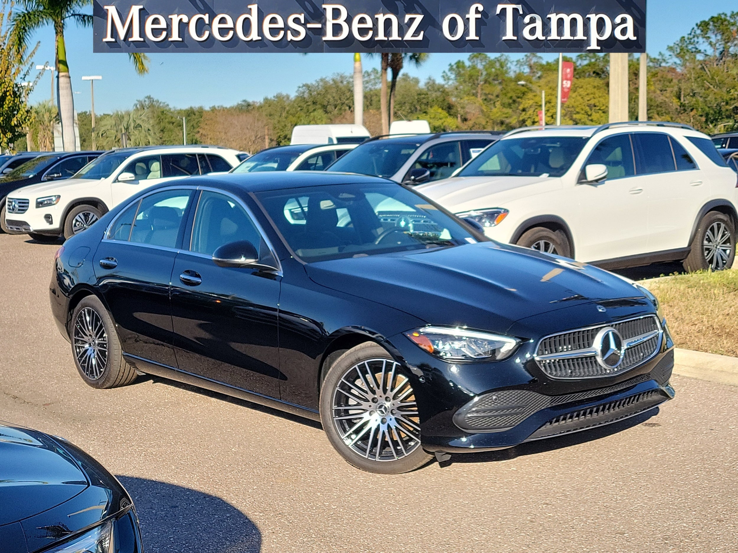 2025 Mercedes-Benz C-Class Sedan C 300's photo