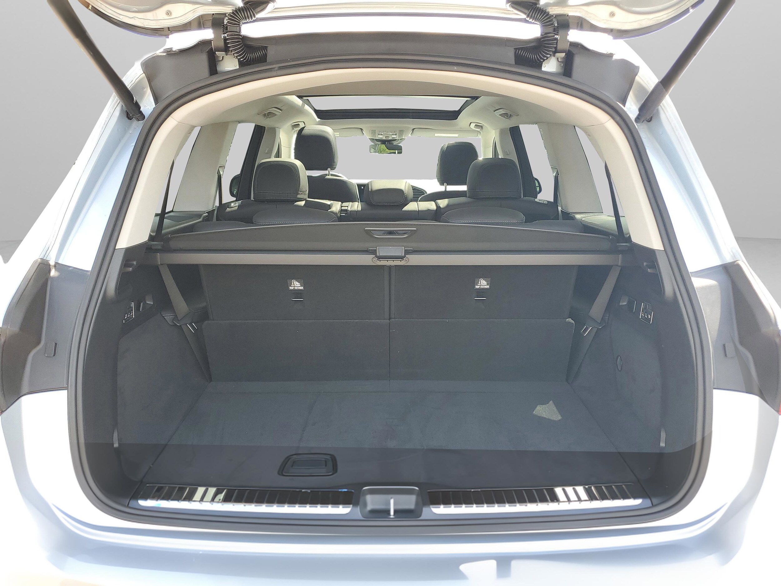 2026 Mercedes-Benz GLS Base - Photo 9