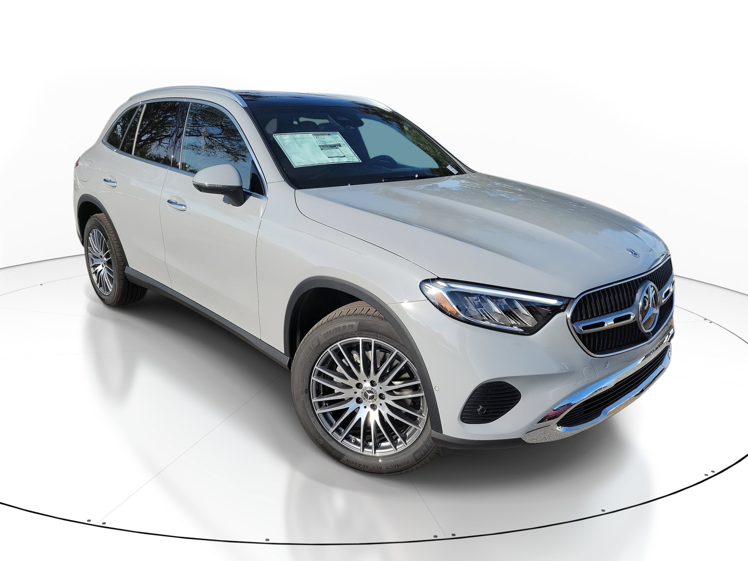 2026 Mercedes-Benz GLC Base's photo