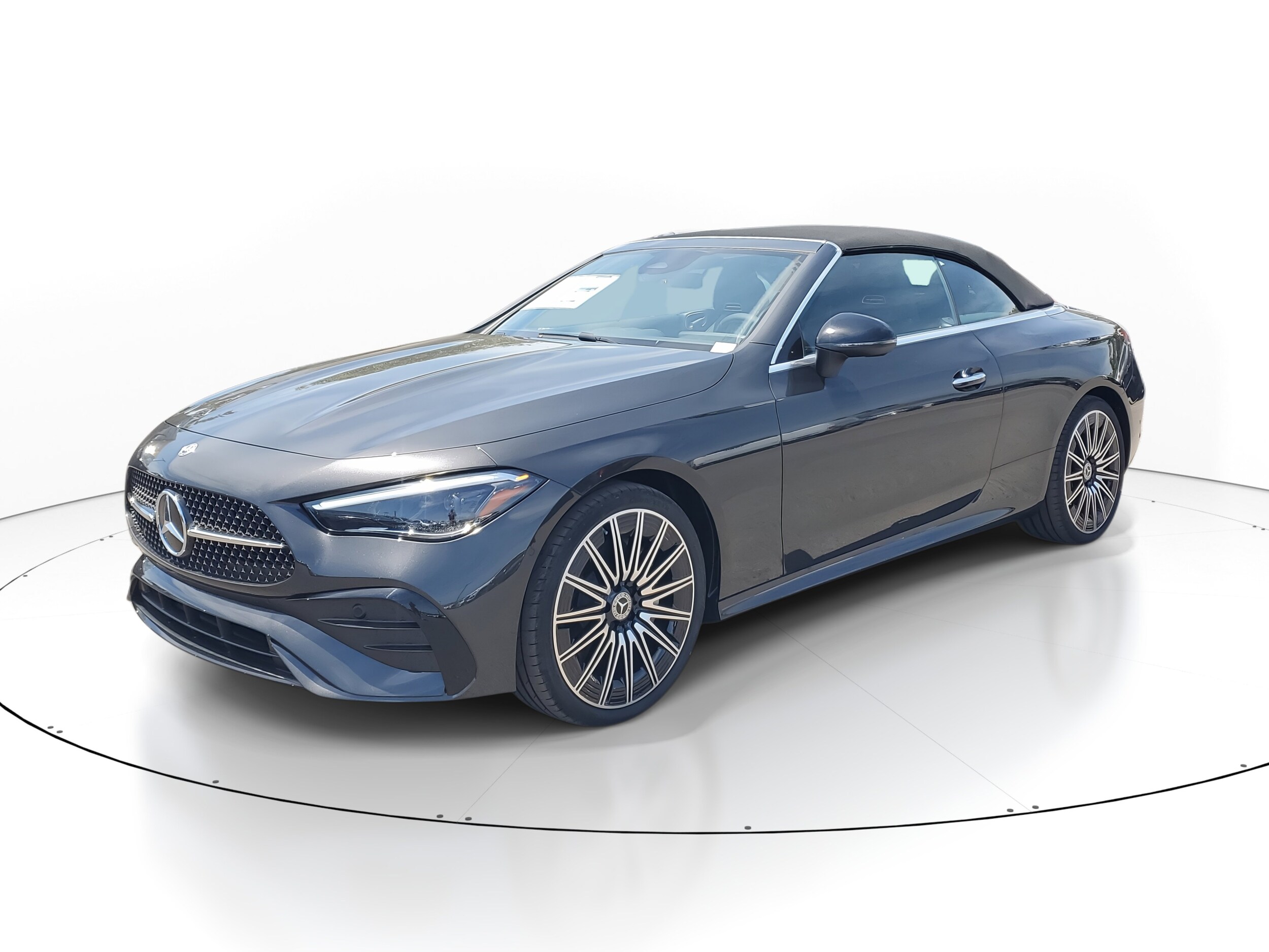 2025 Mercedes Benz CLE 300 4MATIC photo 2