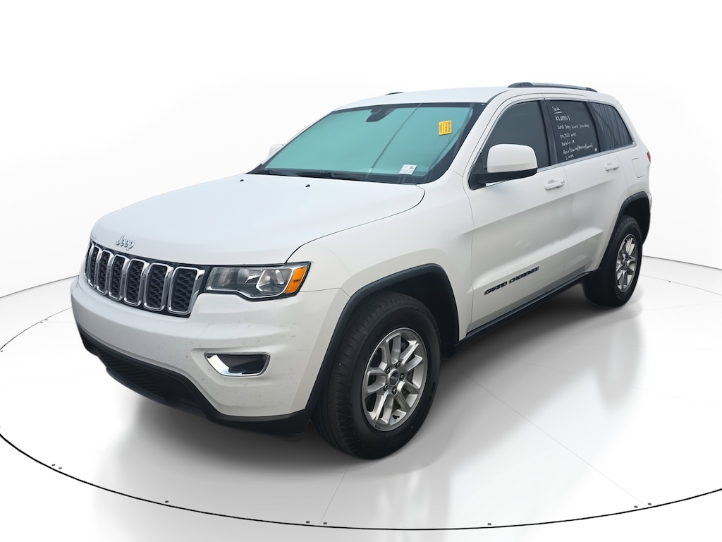 Used 2019 Jeep Grand Cherokee Laredo SUV