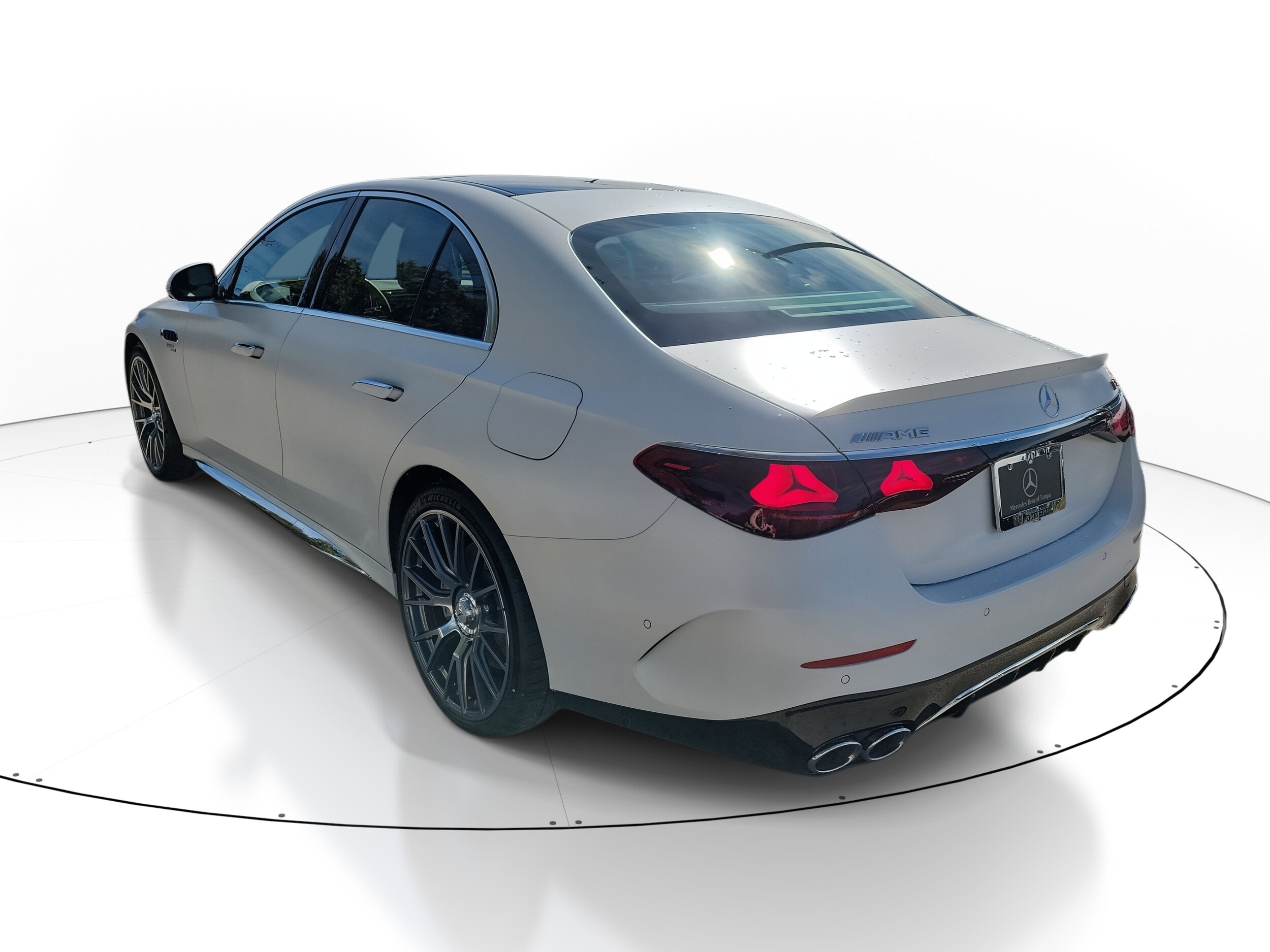 2026 Mercedes Benz E AMG 53 photo 3