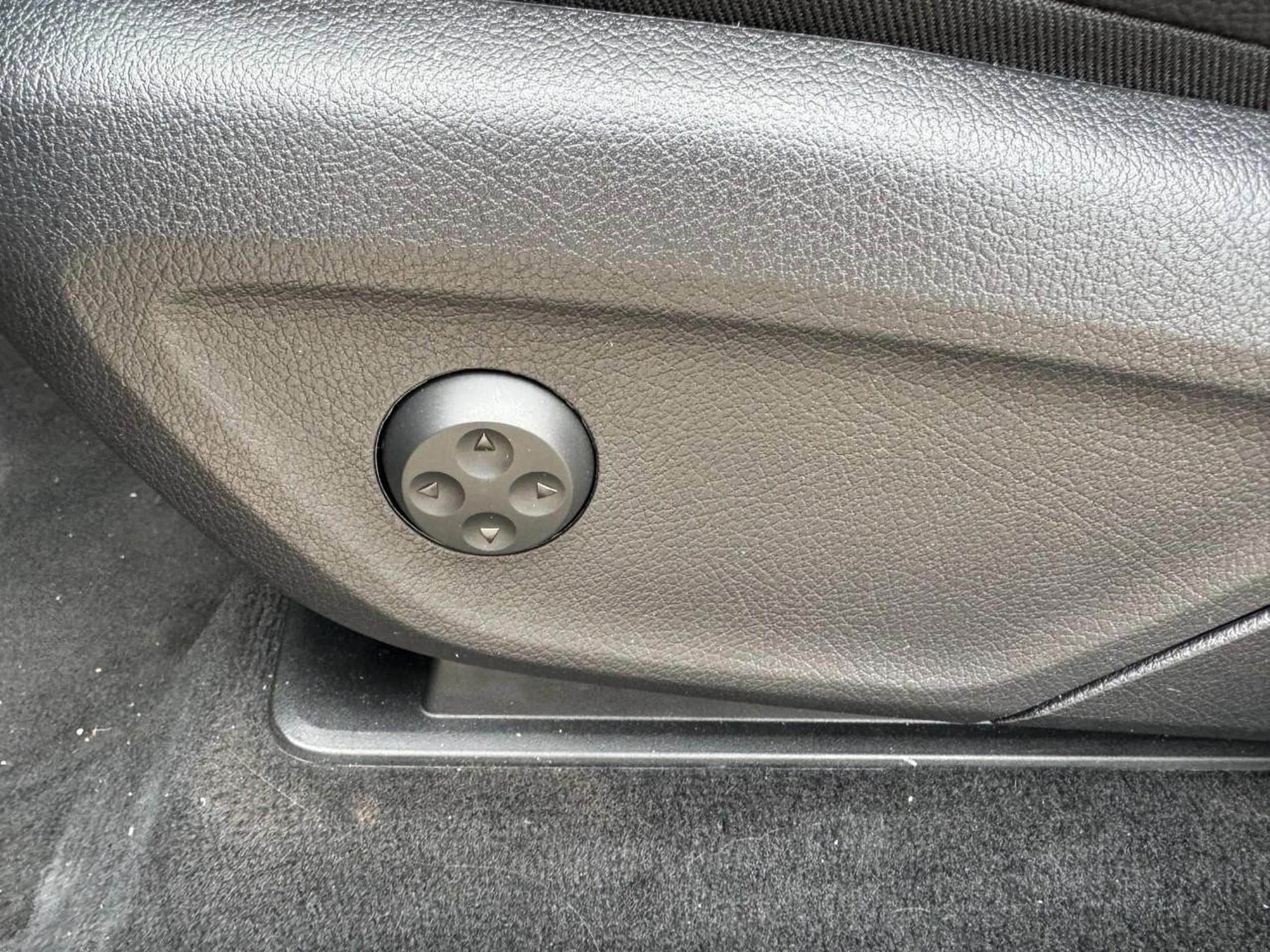 2022 Mercedes-Benz GLE GLE350 - Photo 28