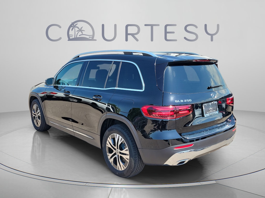 New 2026 Mercedes-Benz GLB 250 SUV