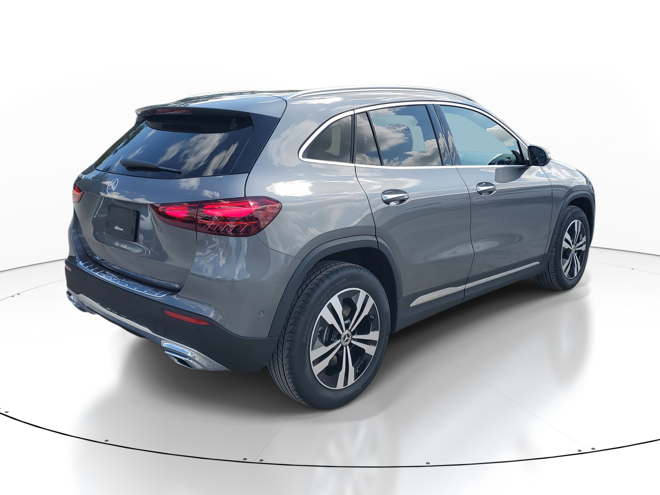 2026 Mercedes Benz GLA 250 photo 4