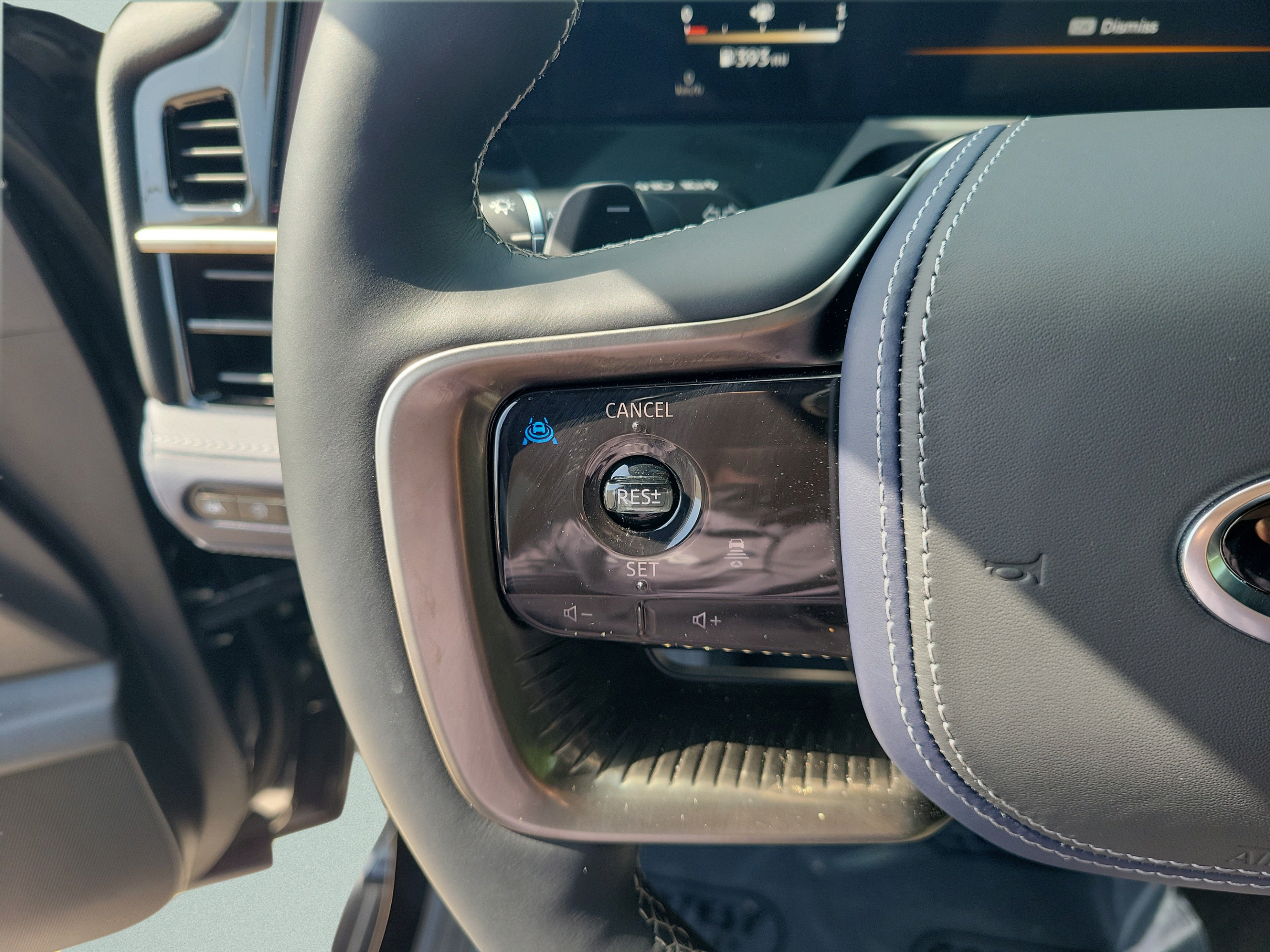 2026 INFINITI QX80 Sport - Photo 17