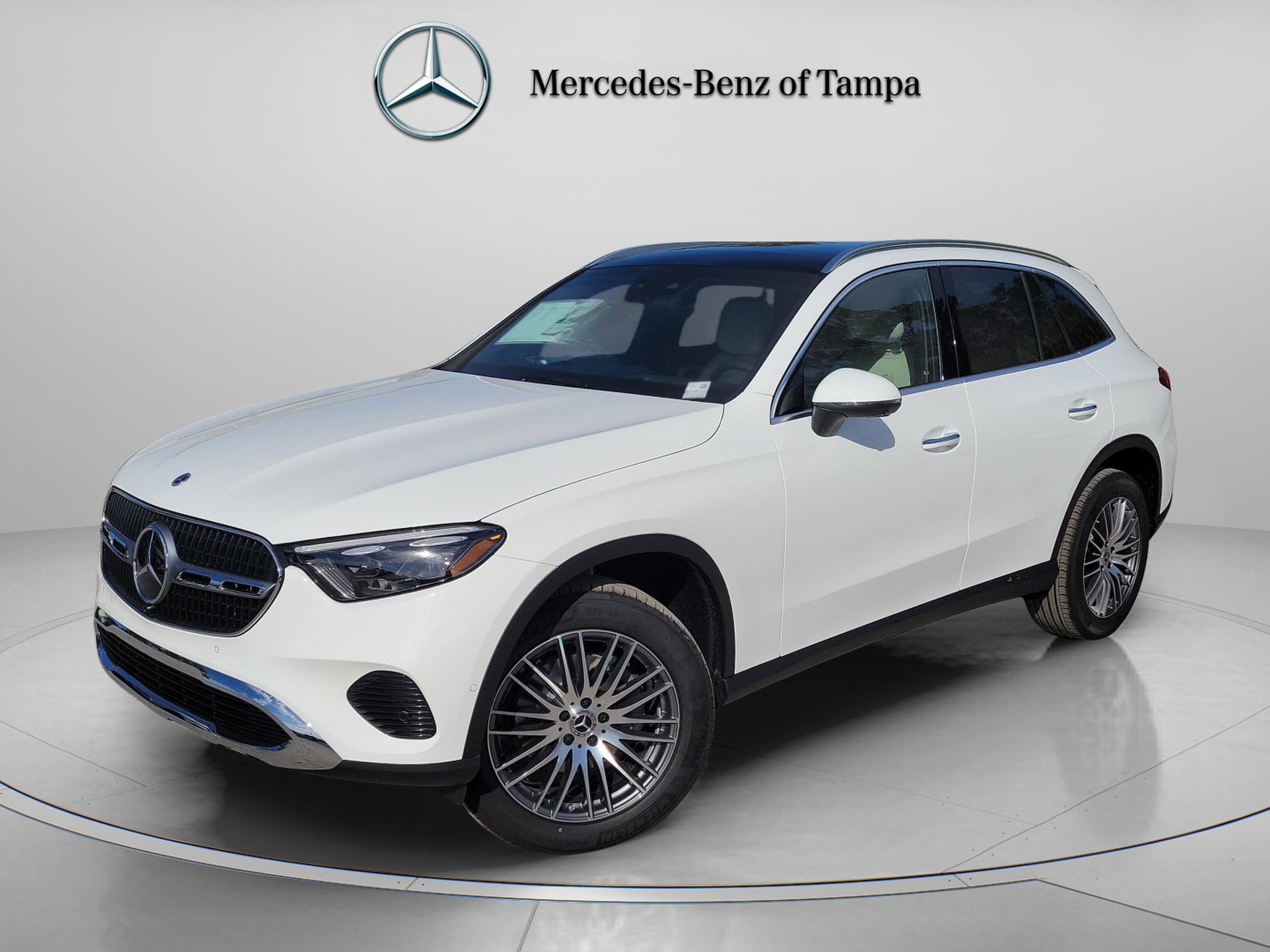 2026 Mercedes-Benz GLC Base's photo