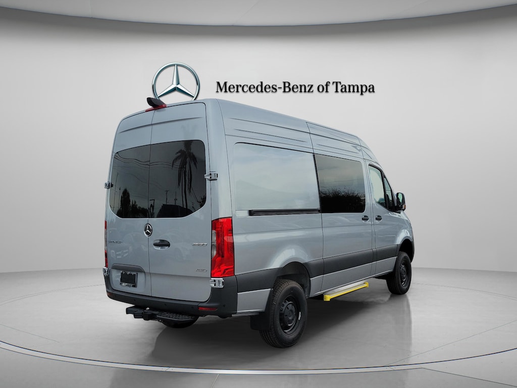 New 2026 Mercedes-Benz Sprinter 2500 Standard Roof 4-Cyl Diesel HO Van Crew Van