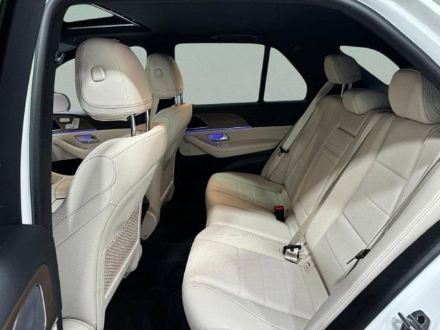 2025 Mercedes-Benz GLE GLE450 - Photo 11