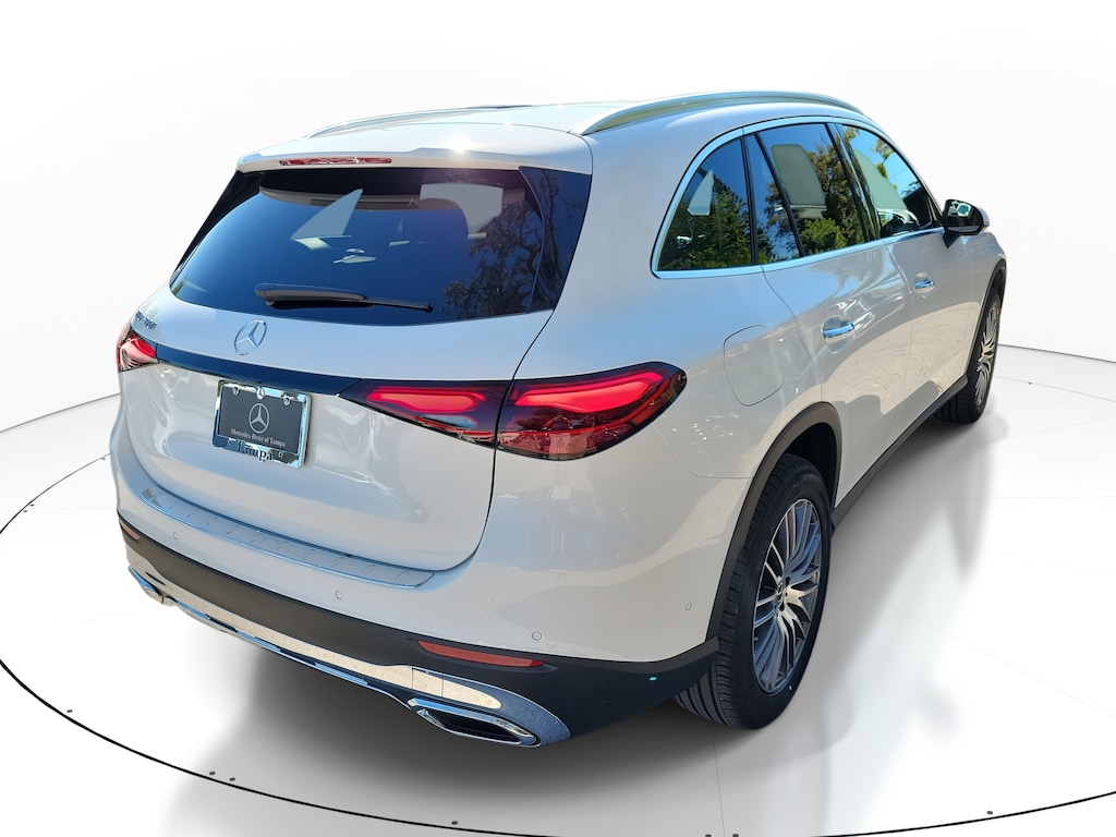 New 2026 Mercedes-Benz GLC 300  SUV