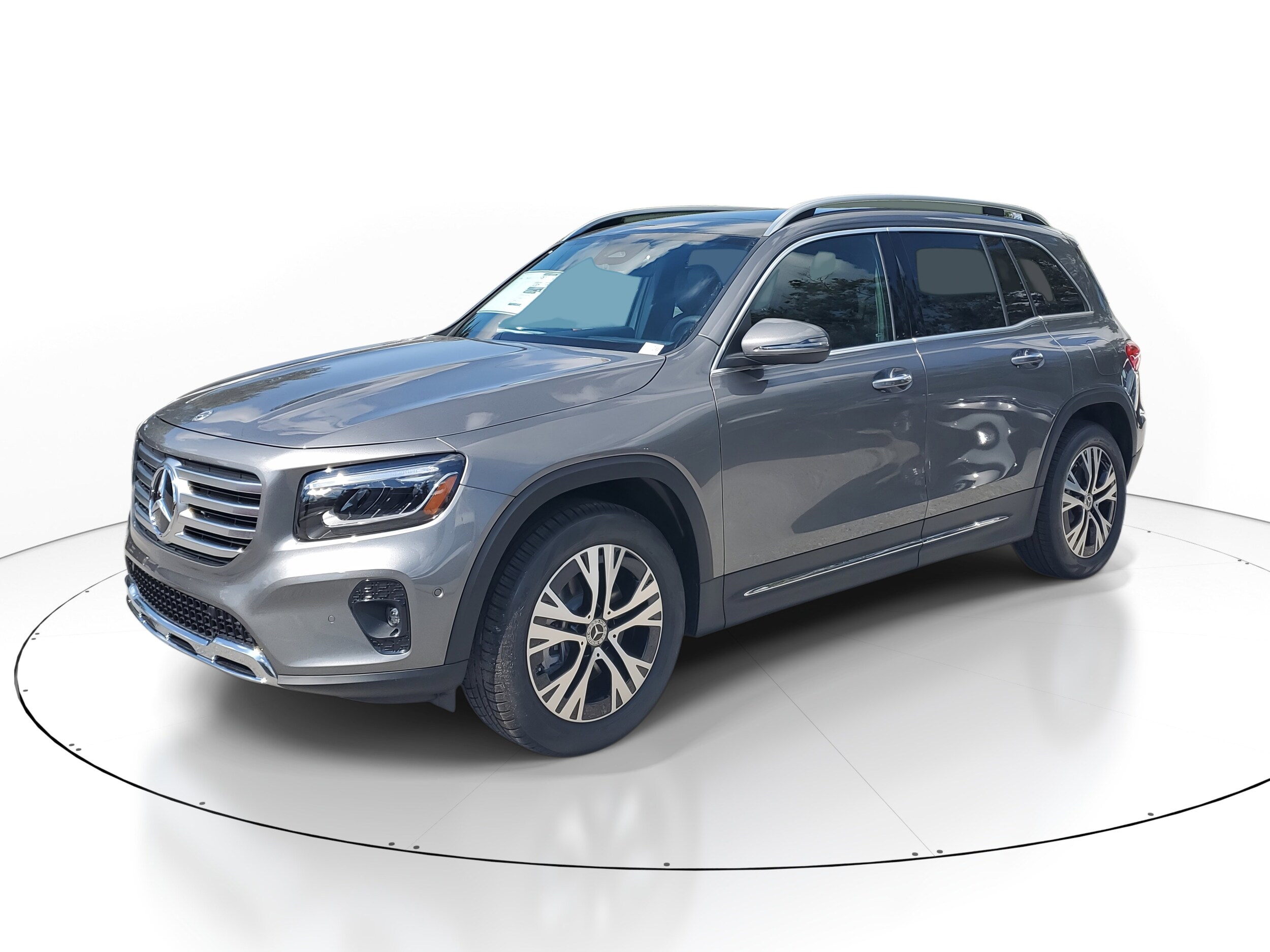 2026 Mercedes Benz GLB 250 photo 3