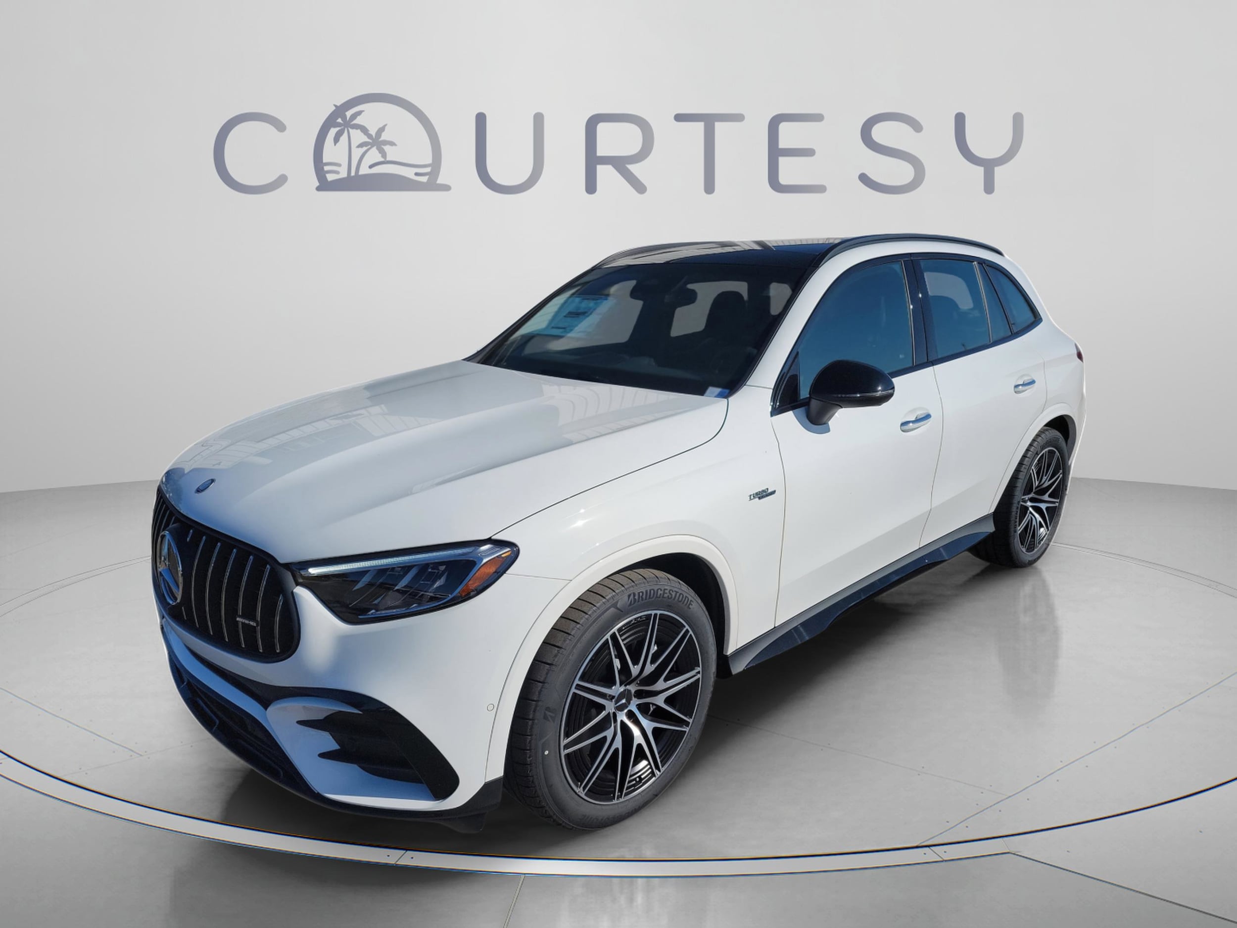 2026 Mercedes-Benz GLC AMG GLC 43's photo