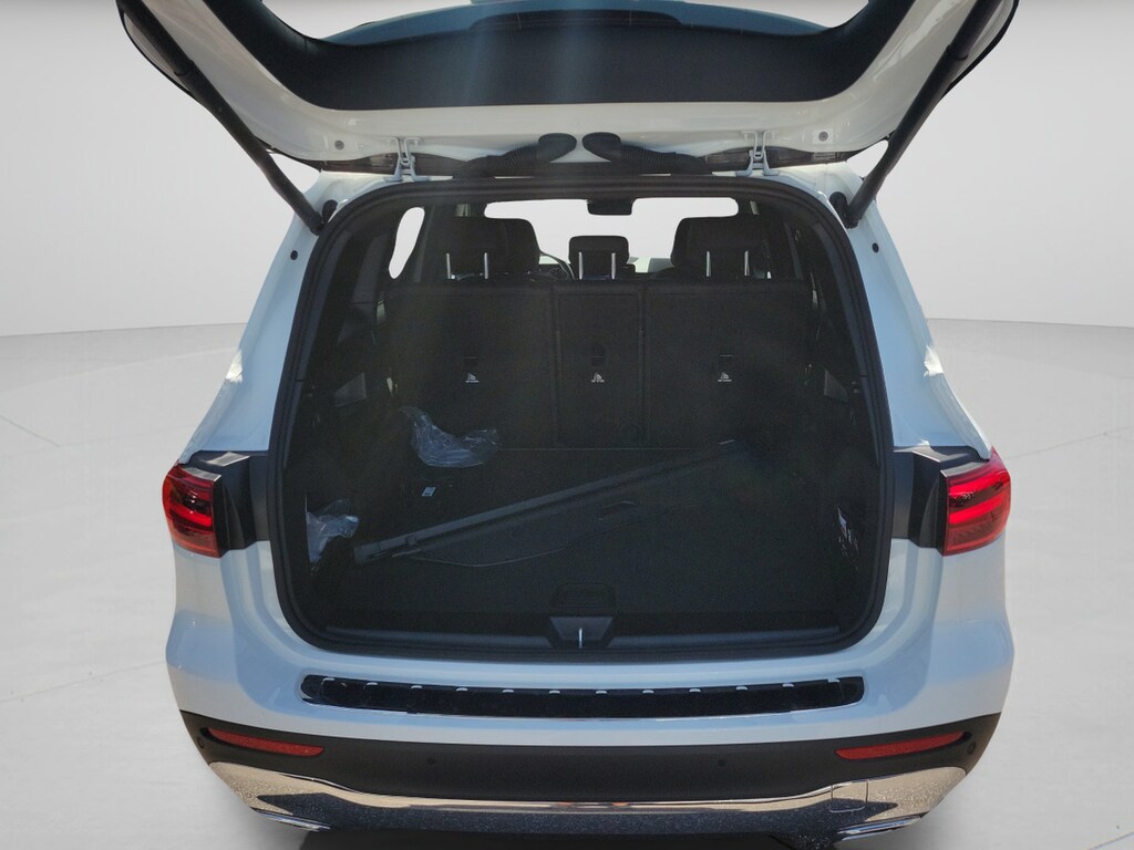 New 2026 Mercedes-Benz GLB 250 SUV