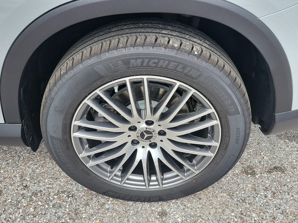 New 2027 Mercedes-Benz GLC 300 Base SUV