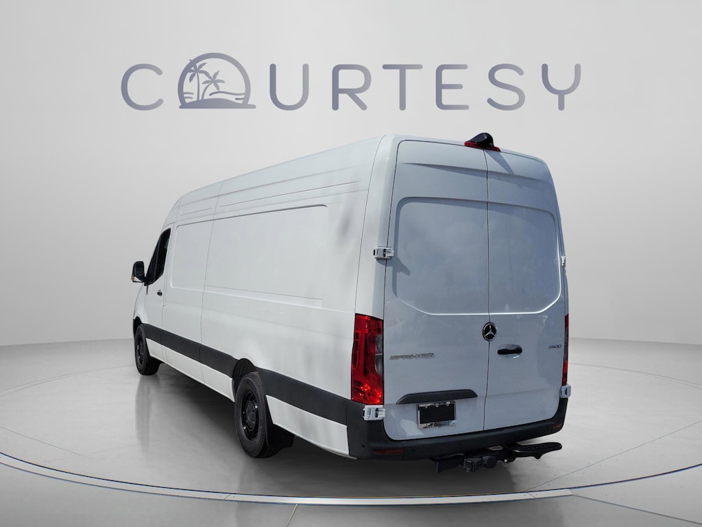 New 2026 Mercedes-Benz Sprinter 2500 High Roof 4-Cyl Diesel Van Extended Cargo Van