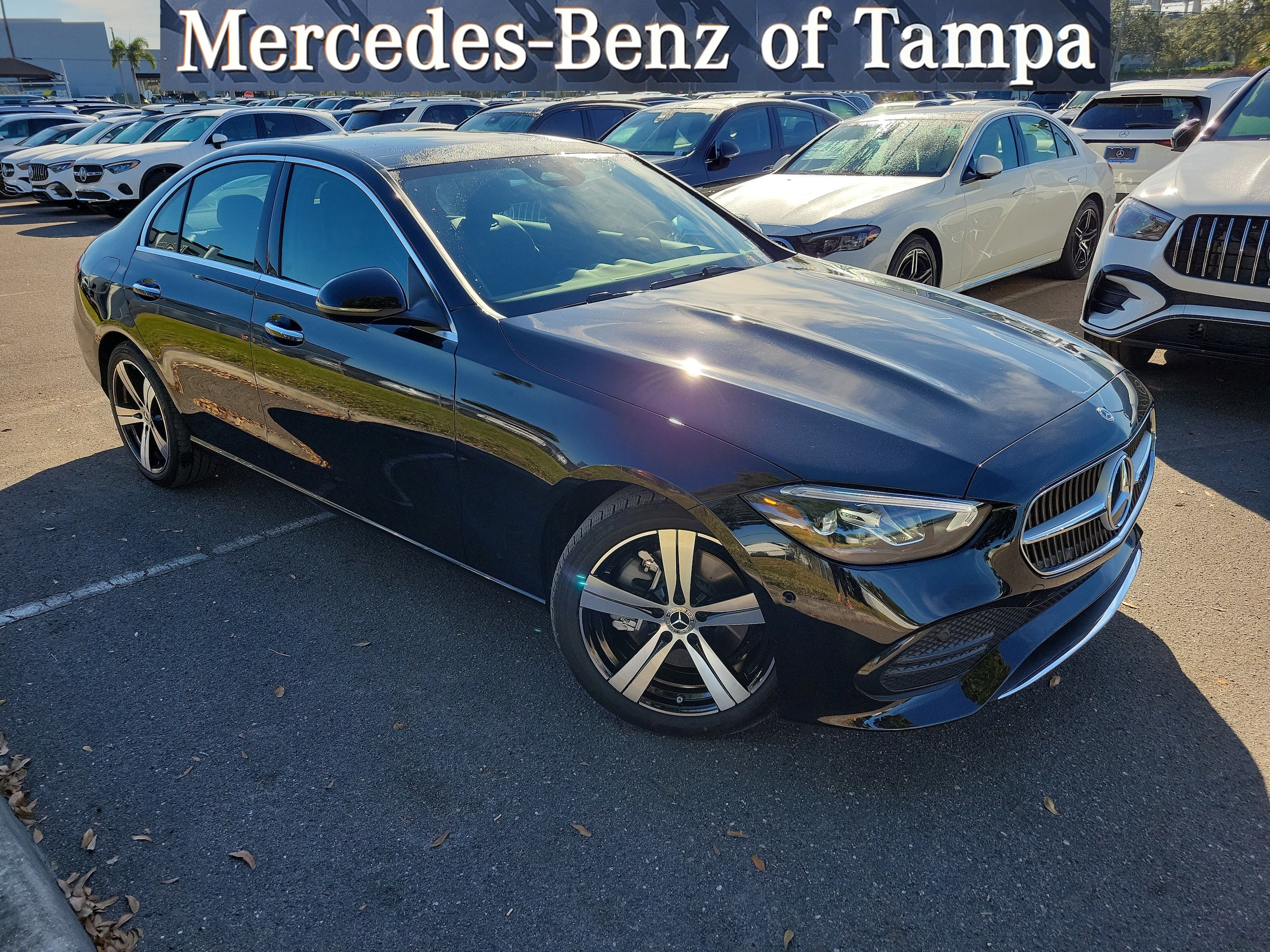 2025 Mercedes-Benz C-Class Sedan C 300's photo